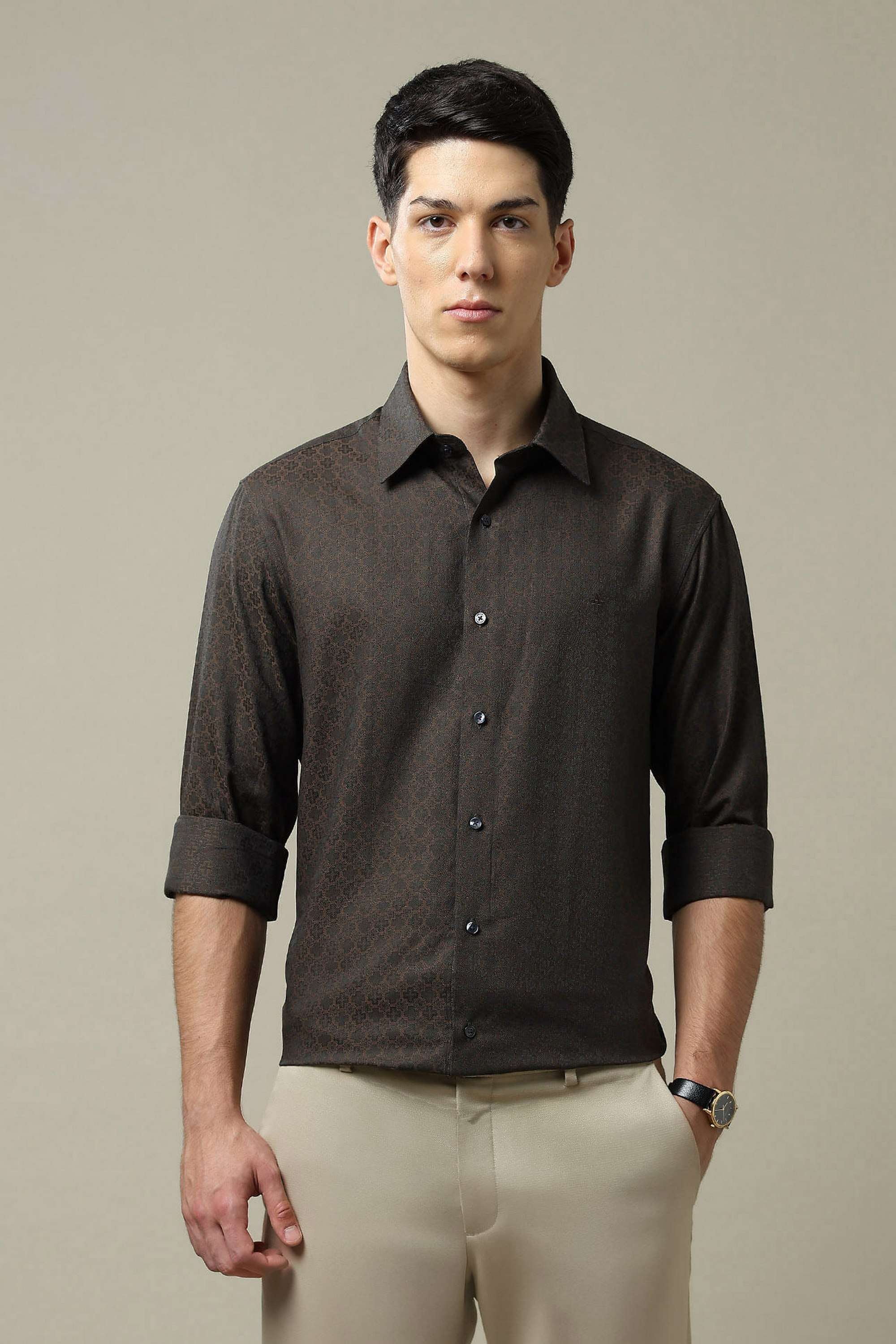 Geometric-Print-Cotton-Regular-Fit-Men-s-Casual-Wear-Shirt