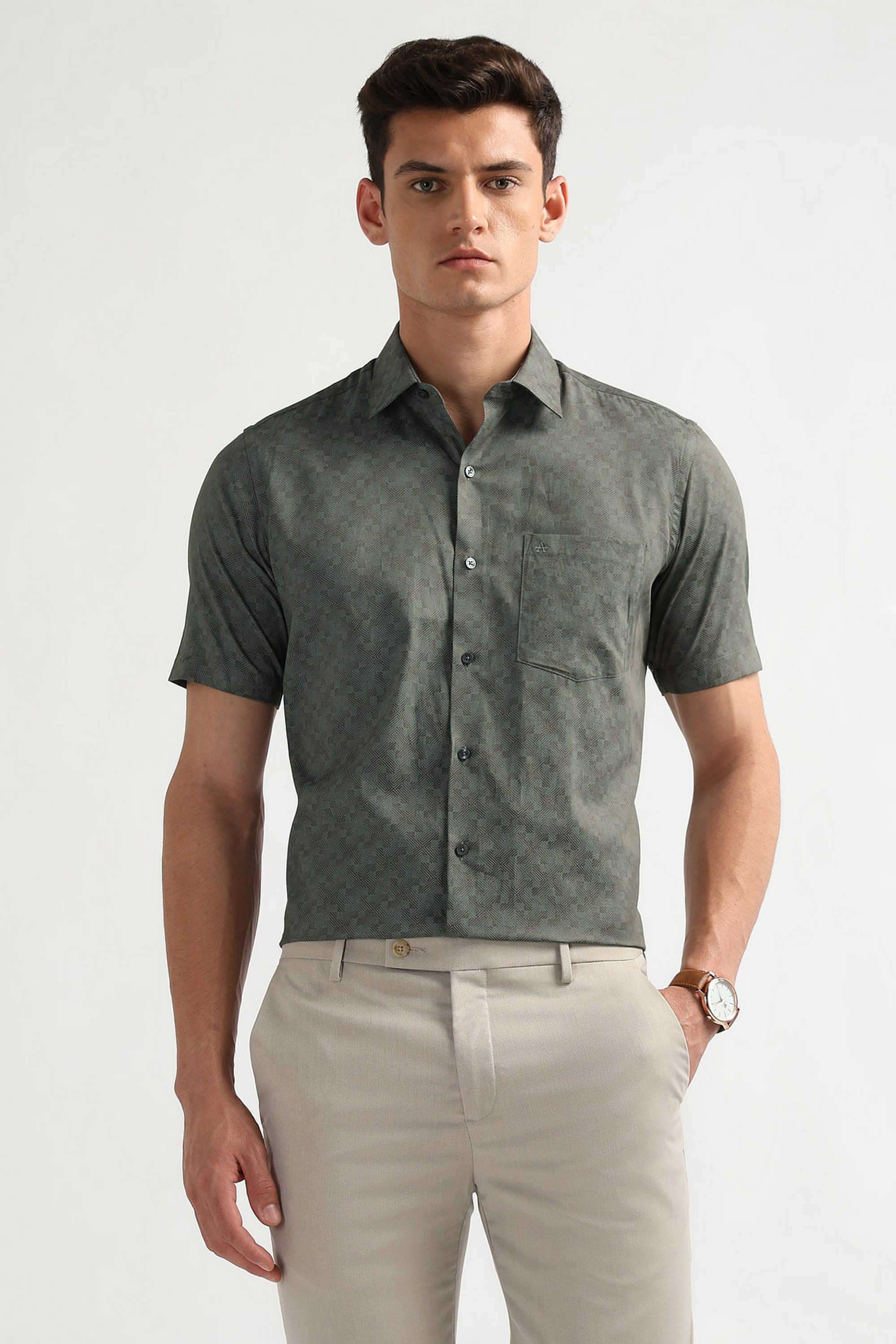 Printed-Cotton-Regular-Fit-Men-s-Casual-Shirt