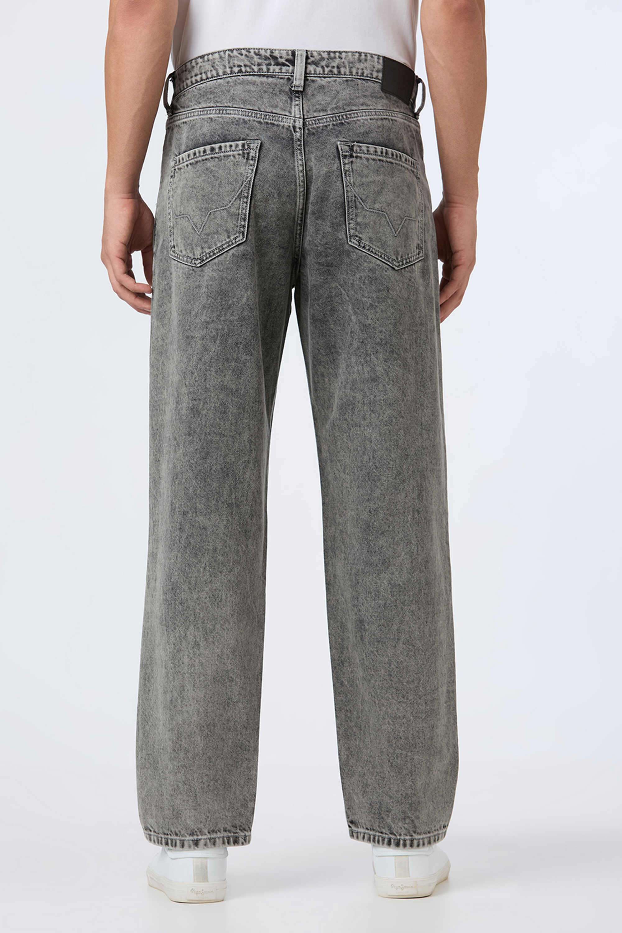 Light-Wash-Cotton-Relaxed-Fit-Men-Jeans
