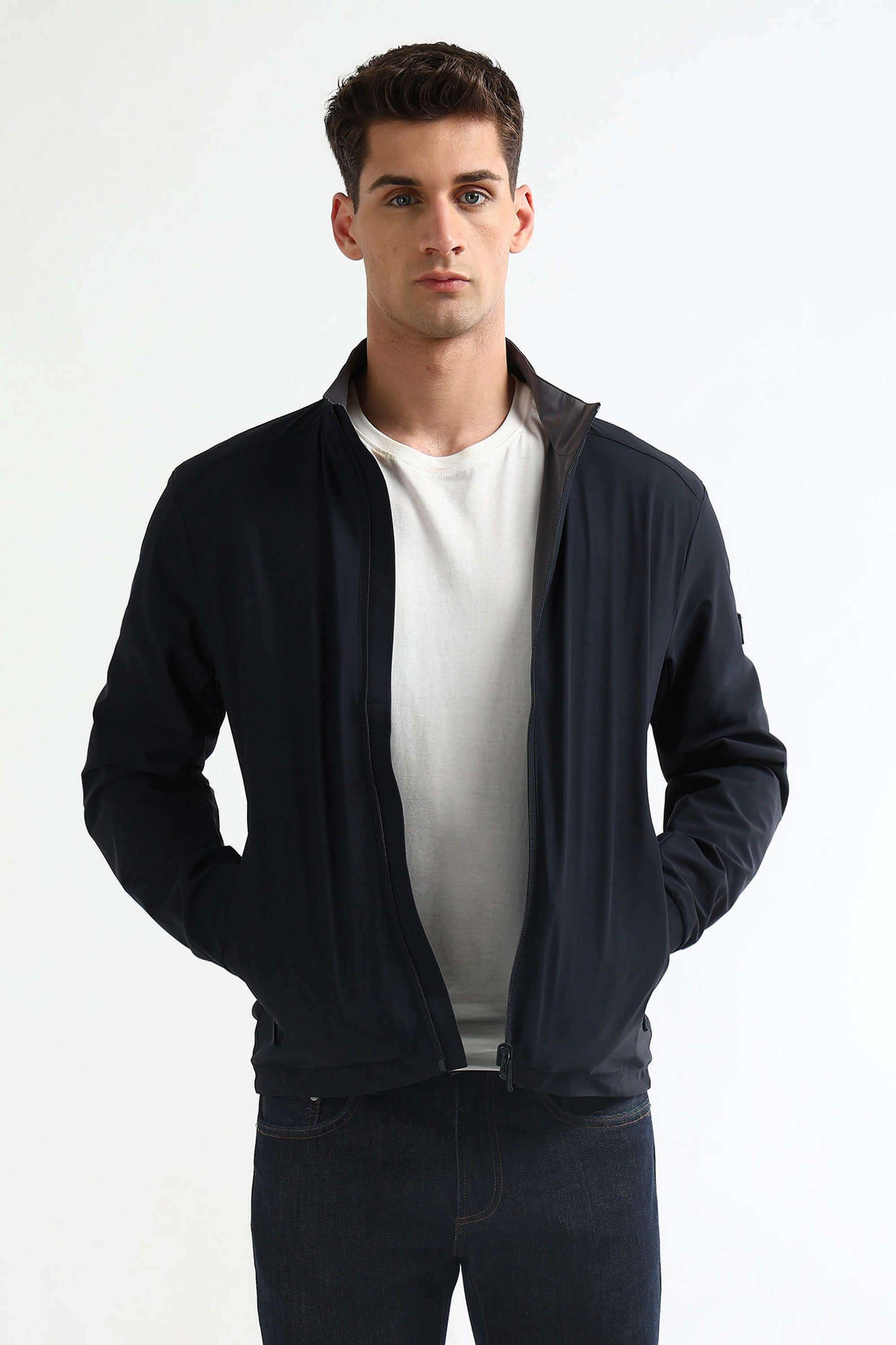 Solid-Nylon-Regular-Fit-Men-s-Jacket