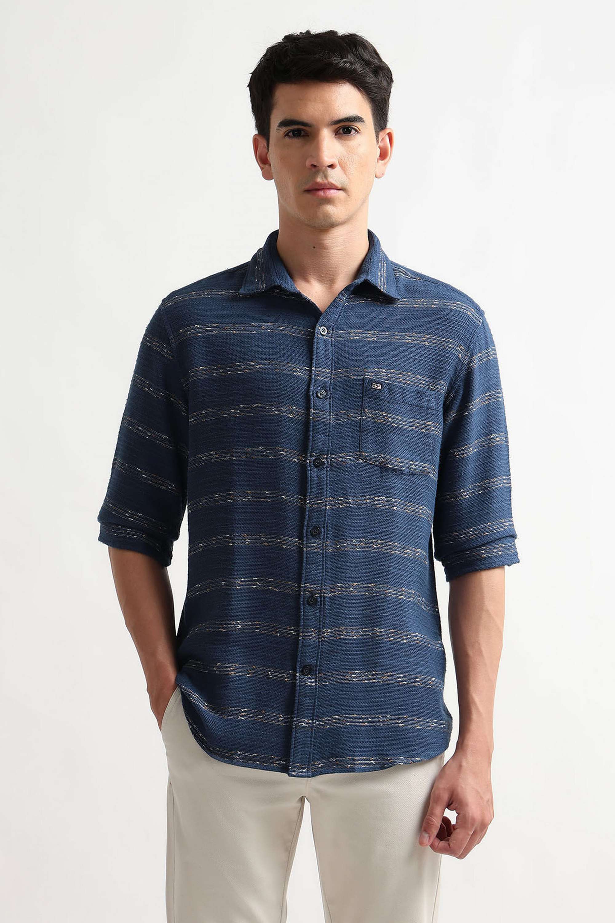 Dobby-Cotton-Blend-Regular-Fit-Men-s-Casual-Wear-Shirt
