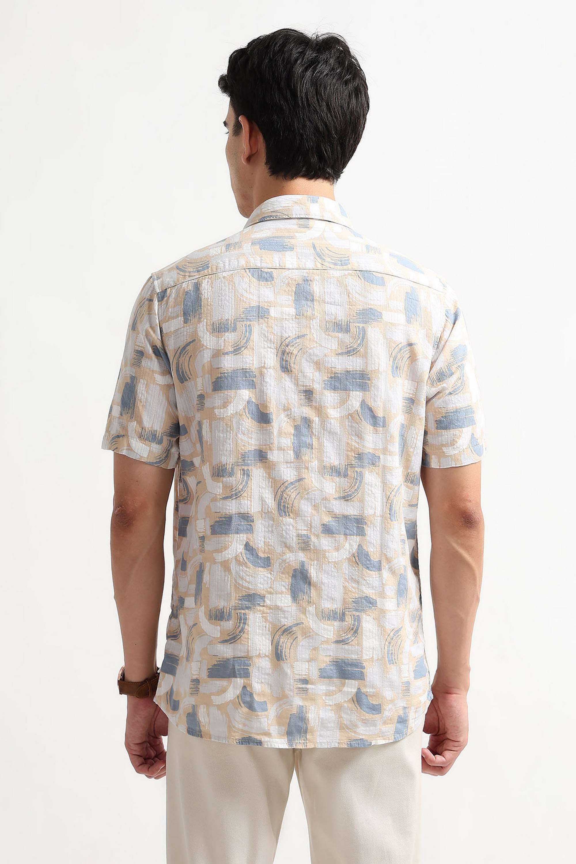 Abstract-Cotton-Regular-Fit-Men-s-Casual-Wear-Shirt