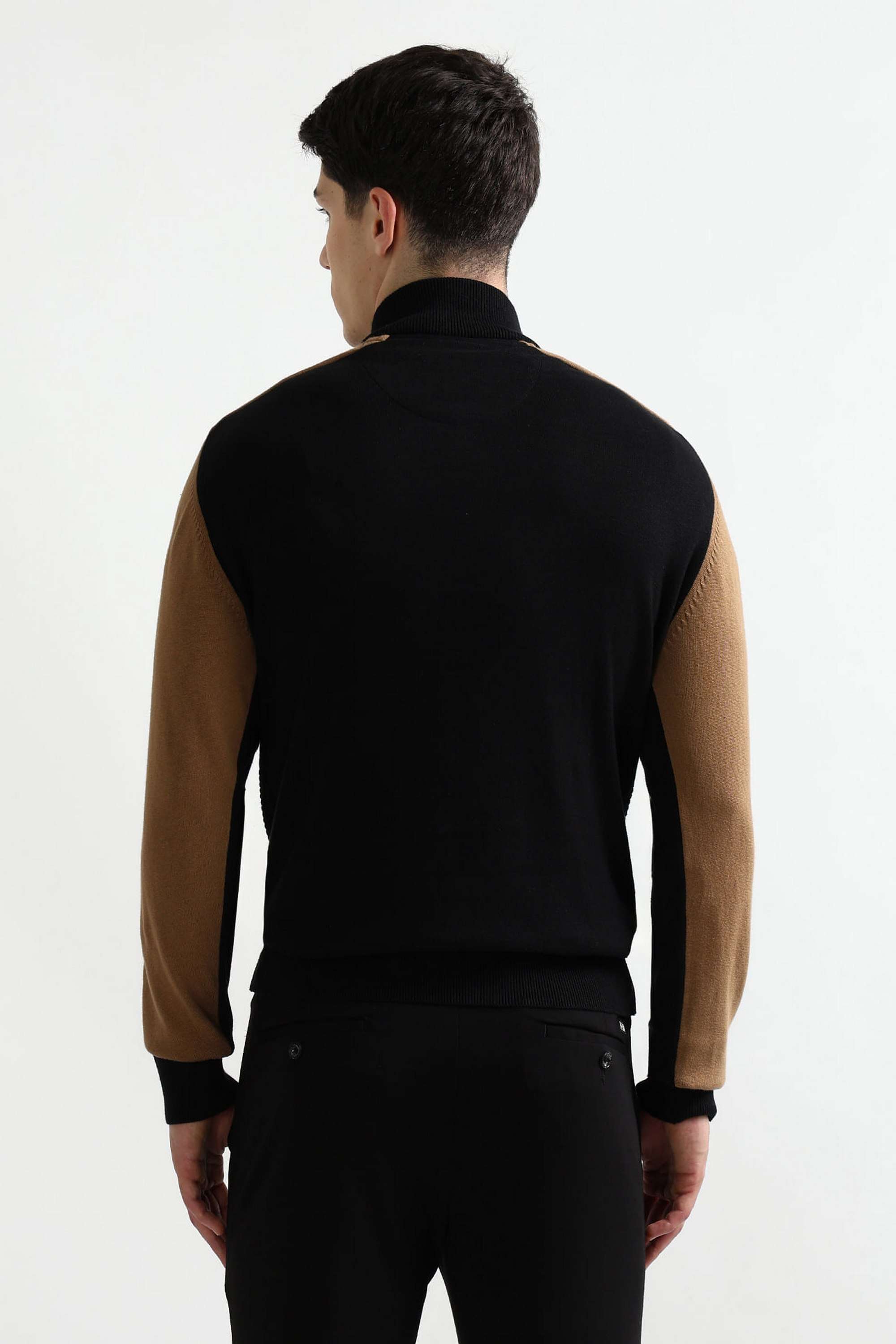 Solid-Cotton-Blend-Regular-Fit-Men-s-Sweatshirt