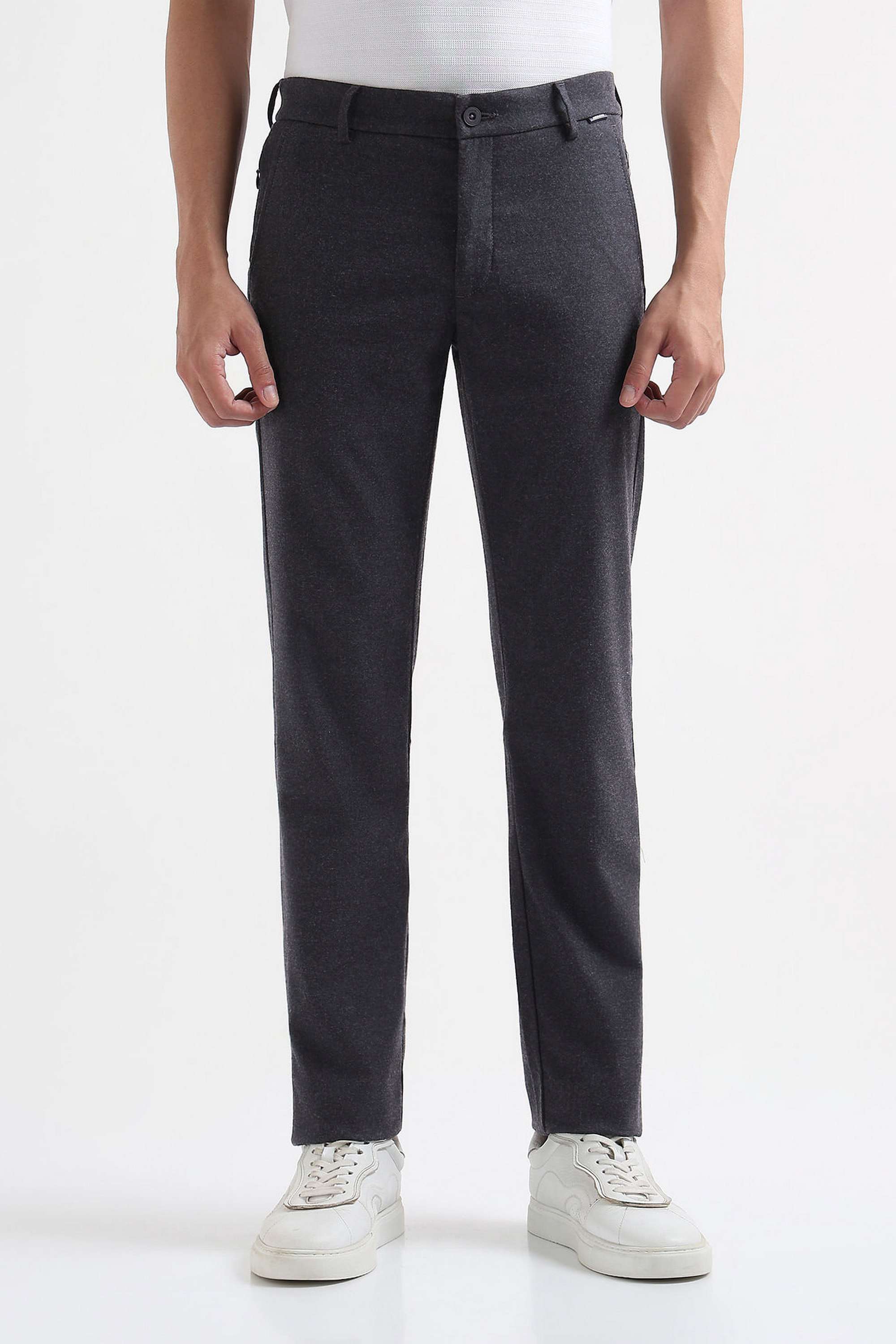 Solid-Blended-Fabric-Regular-Fit-Men-s-Casual-Wear-Trousers