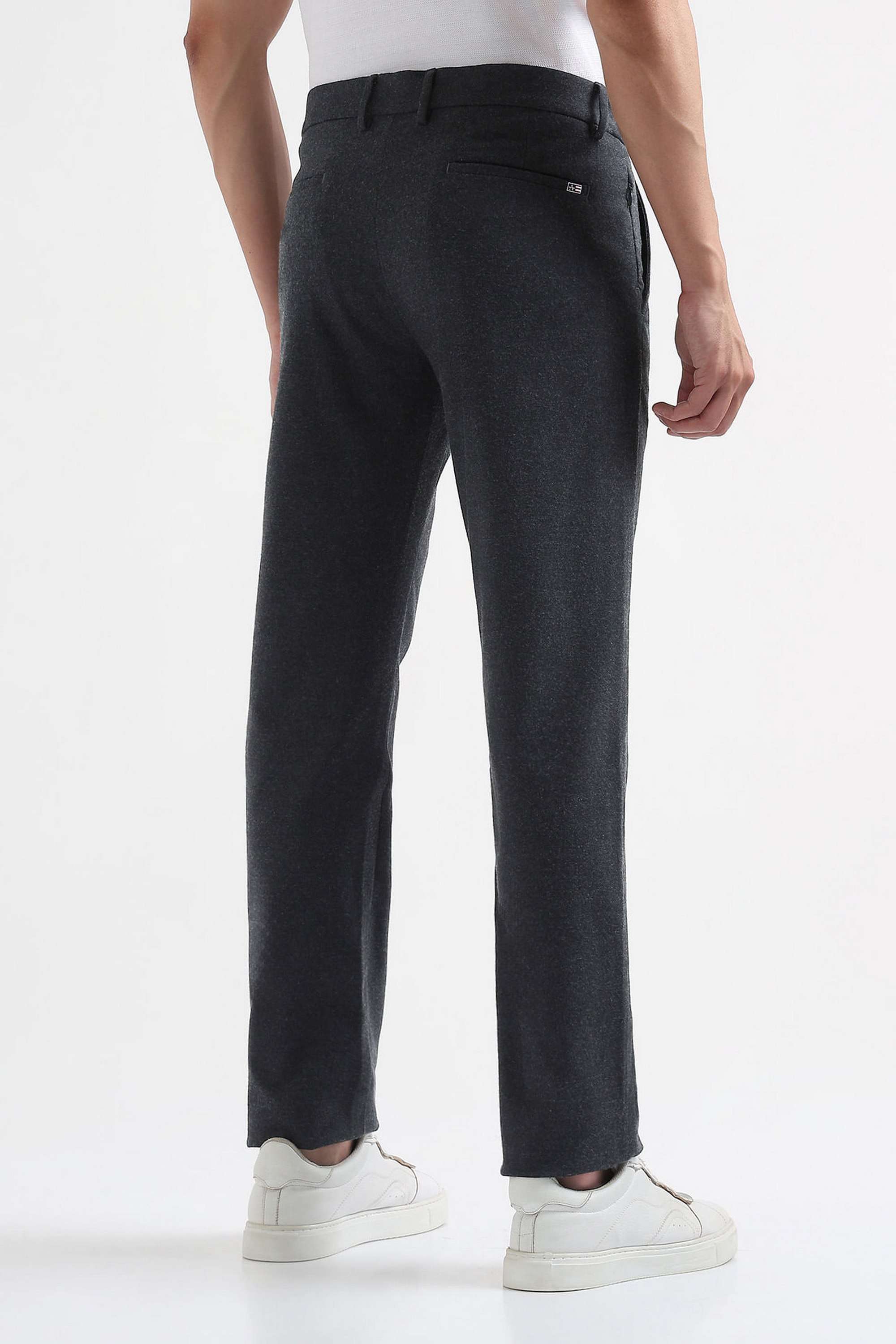 Solid-Blended-Fabric-Regular-Fit-Men-s-Casual-Wear-Trousers