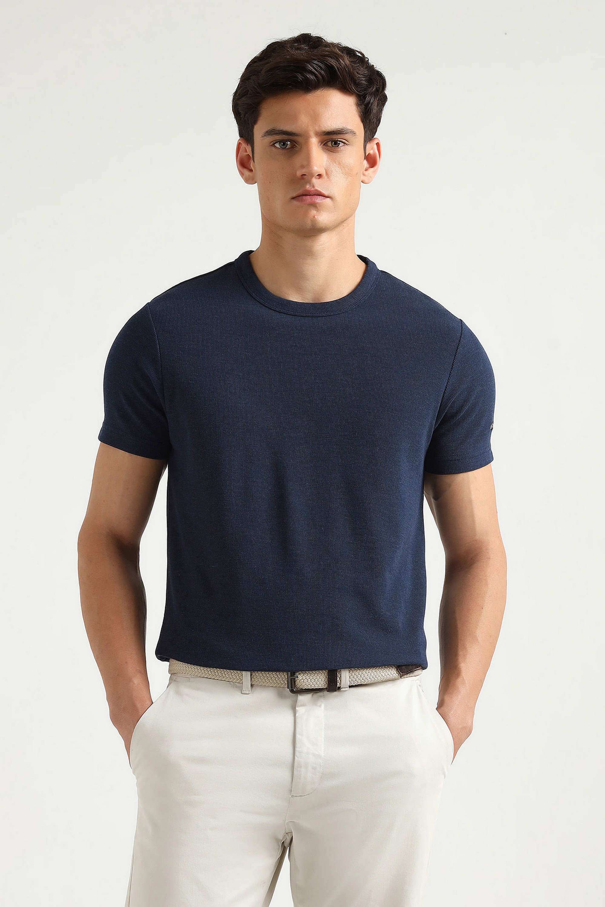 Solid-Cotton-Blend-Regular-Fit-Men-Casual-Wear-T-Shirt