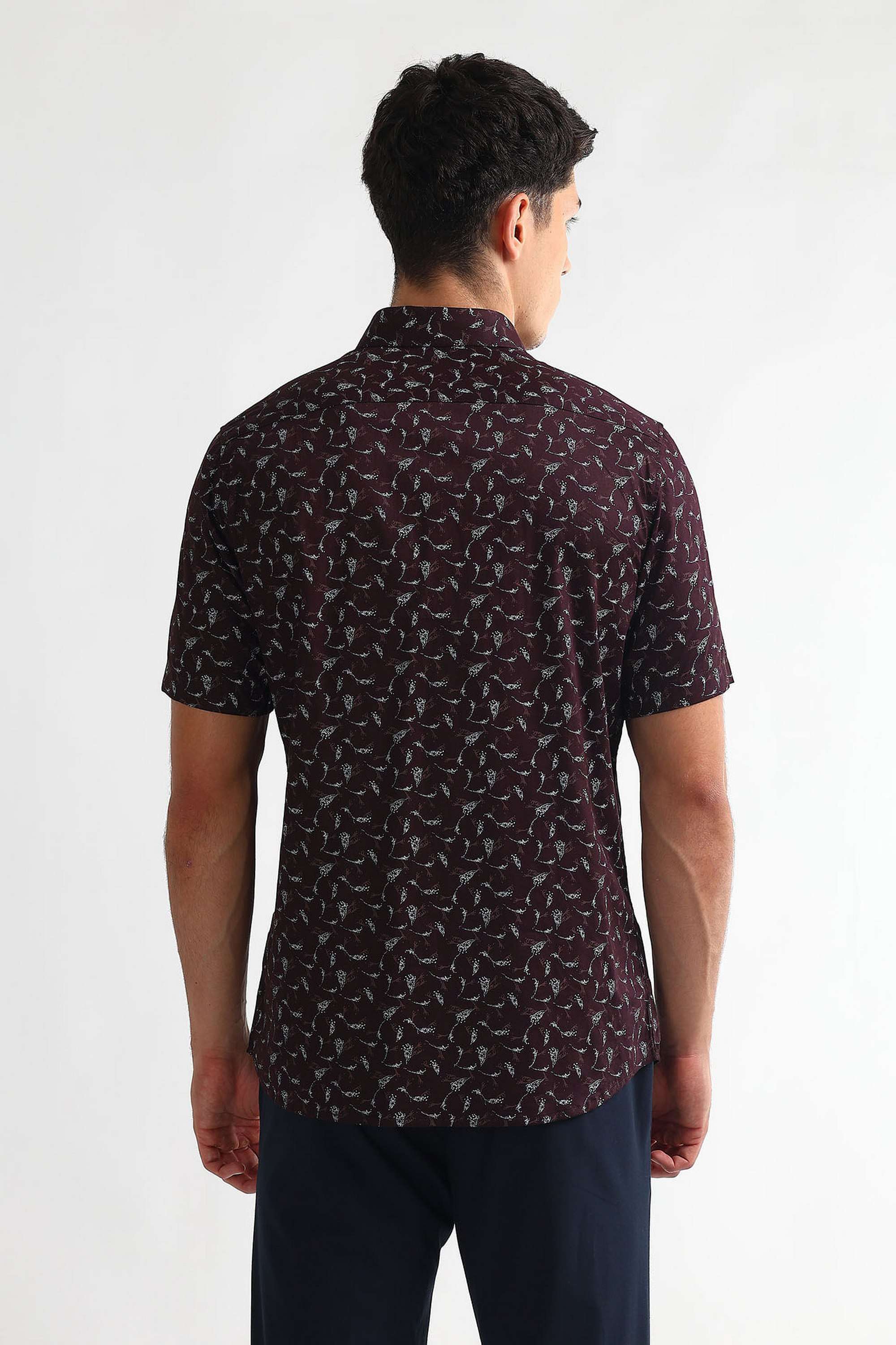 Abstract-Cotton-Regular-Fit-Men-s-Casual-Wear-Shirt
