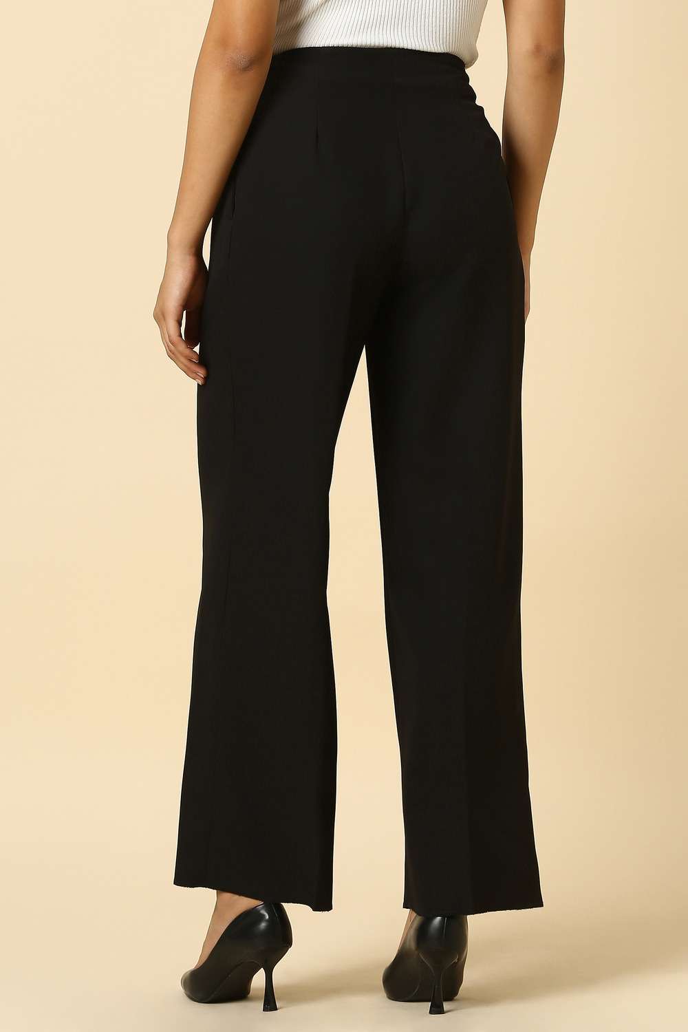 Solid-Blended-Fabric-Regular-Fit-Women-s-Trousers