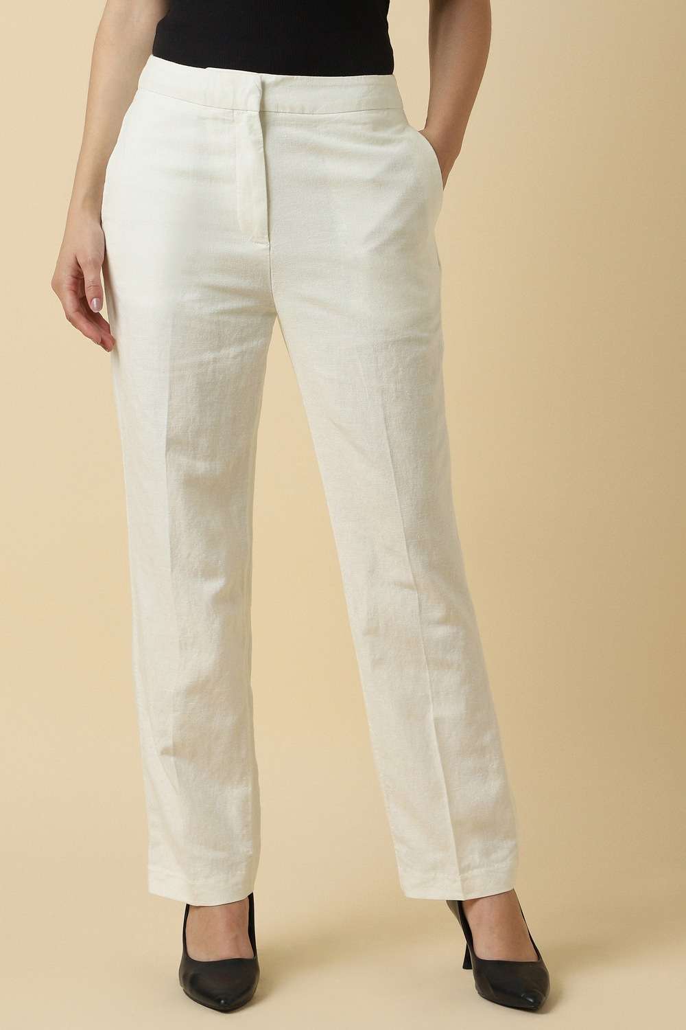 Solid-Blended-Fabric-Regular-Fit-Women-s-Trousers