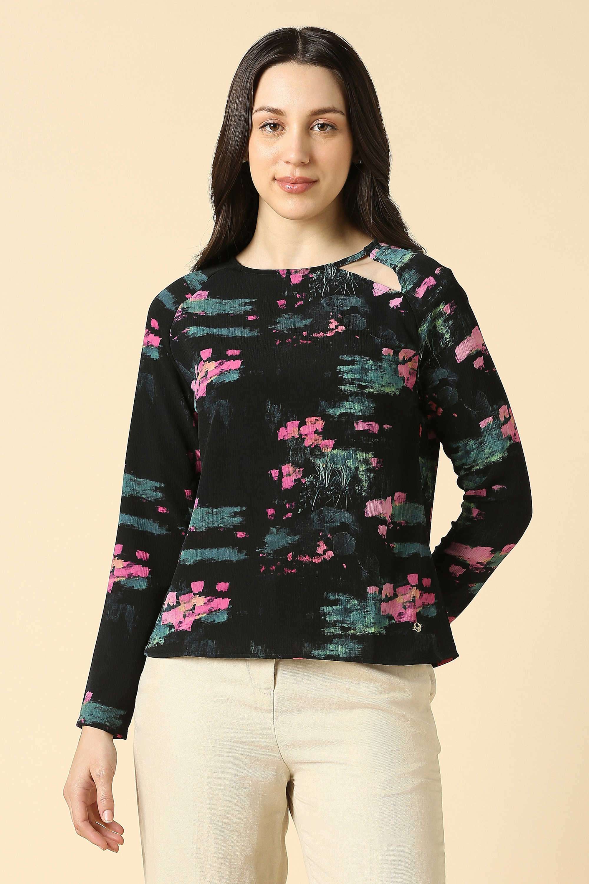 Printed-Polyester-Women-s-Formal-Wear-Top