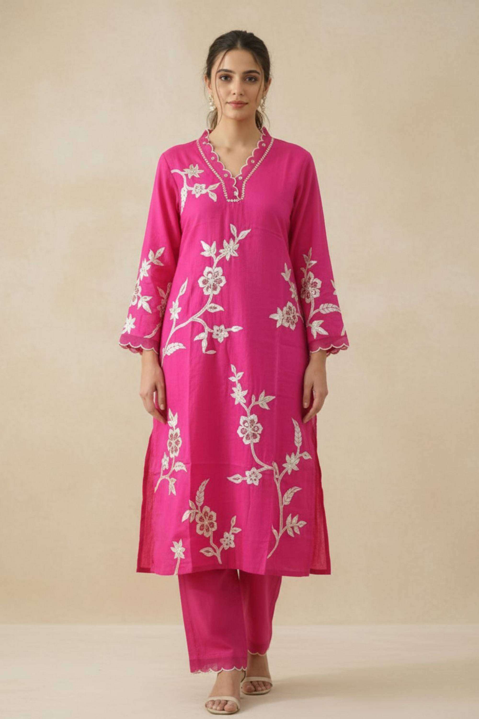 Embellished-Organza-Women-s-Festive-Wear-Kurta-Set