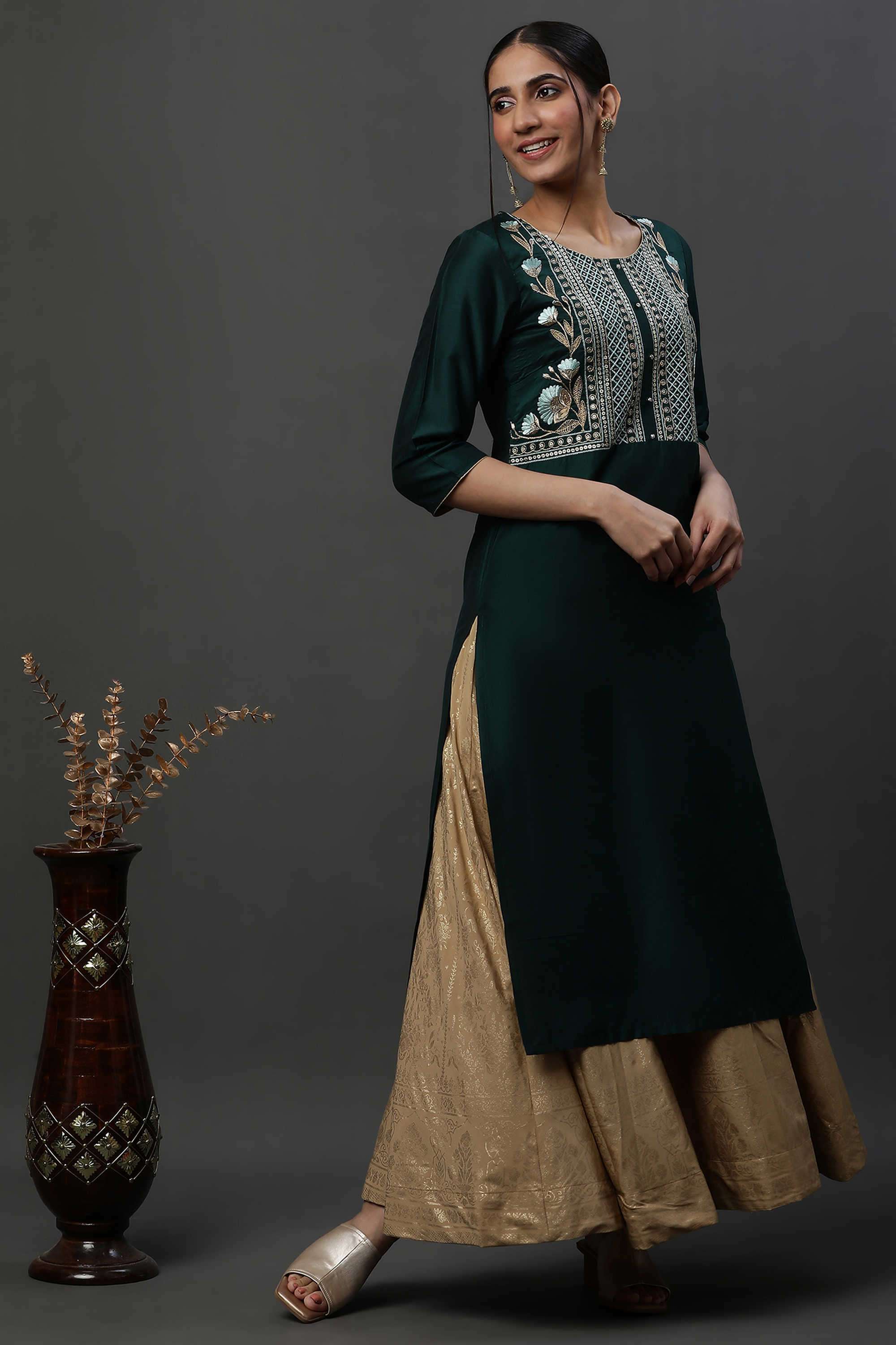 Textured-Blended-Fabric-Women-s-Festive-Wear-Kurta