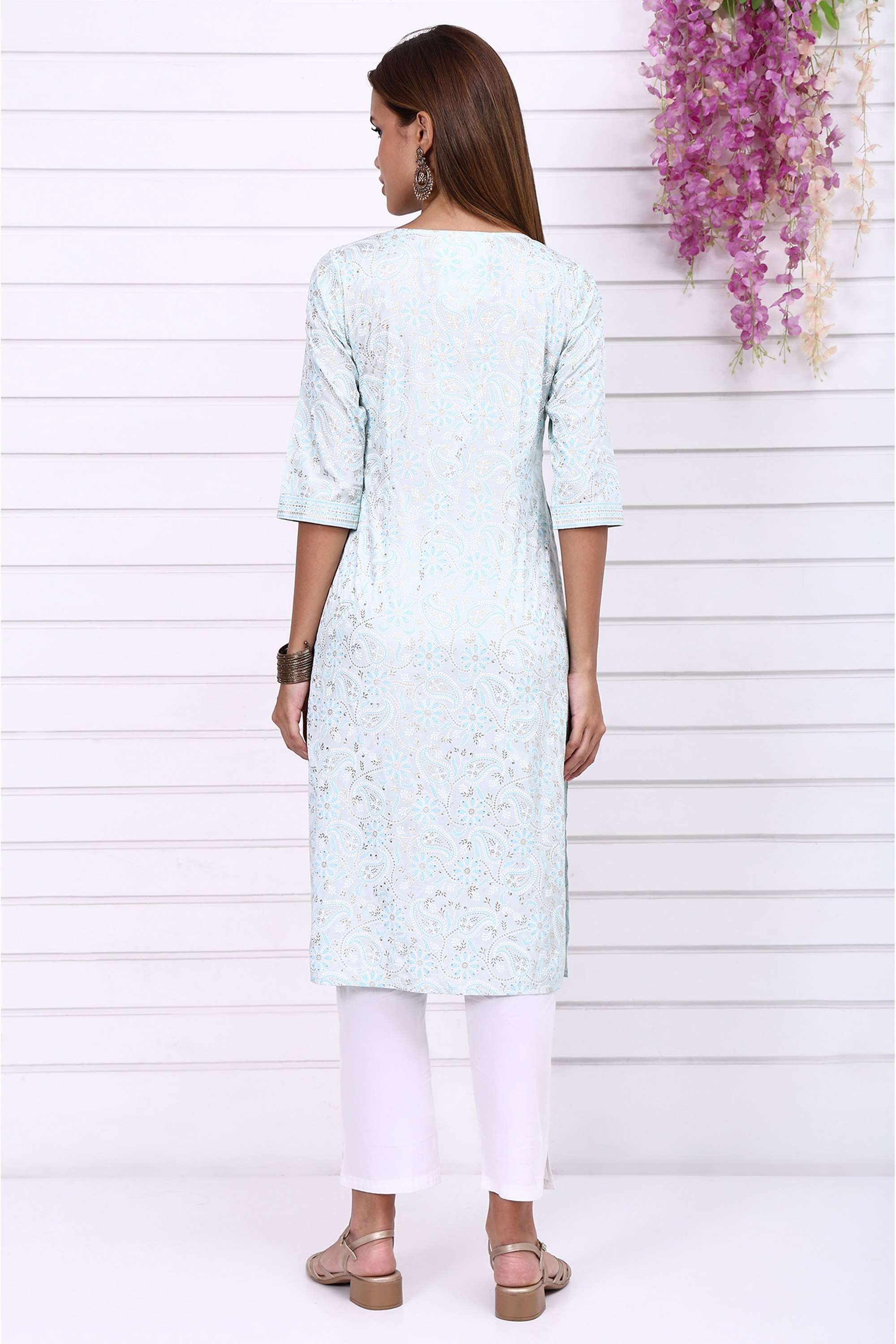Floral-Viscose-Sweetheart-Neck-Women-Fusion-Wear-Kurta
