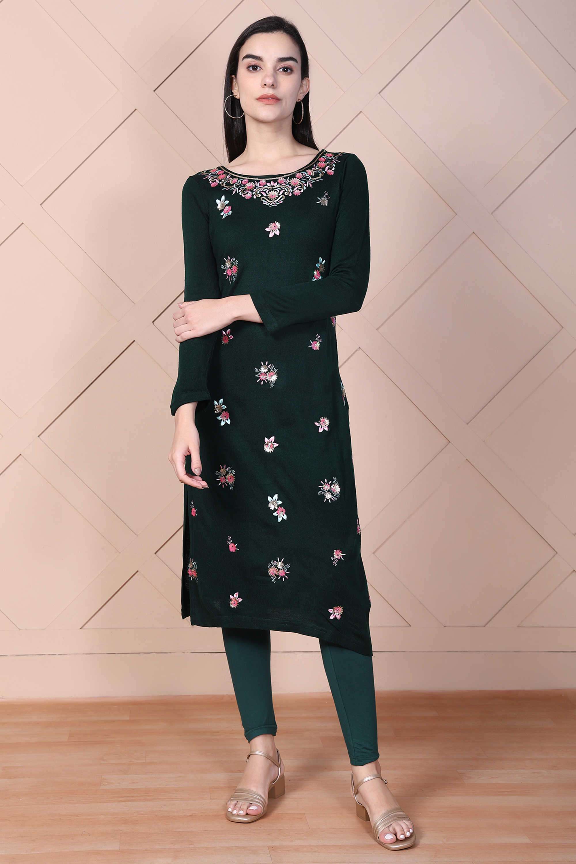 Embroidered-Blended-Fabric-Women-s-Festive-Wear-Kurta