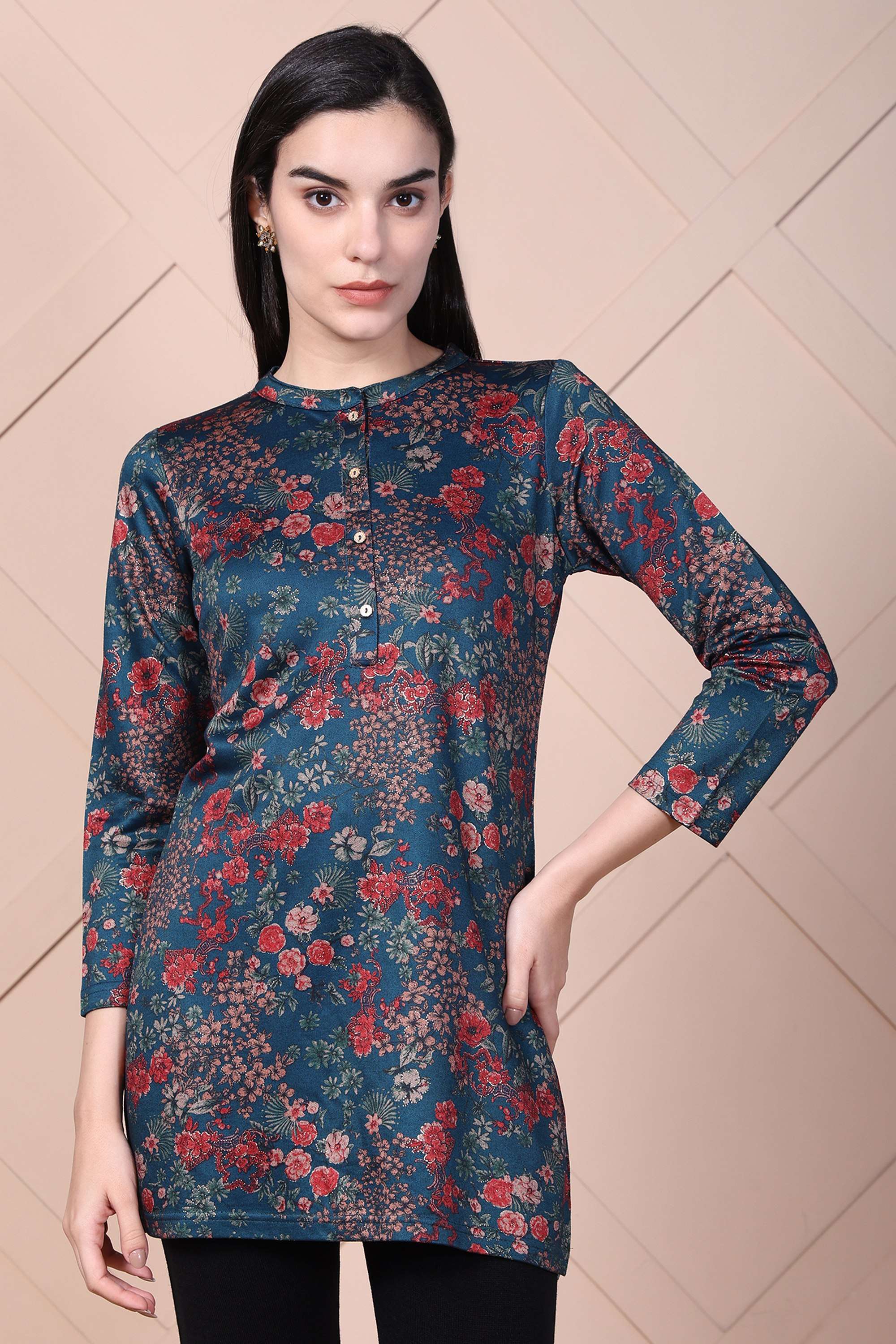 Floral-Blended-Fabric-Round-Neck-Women-s-Festive-Wear-Kurta