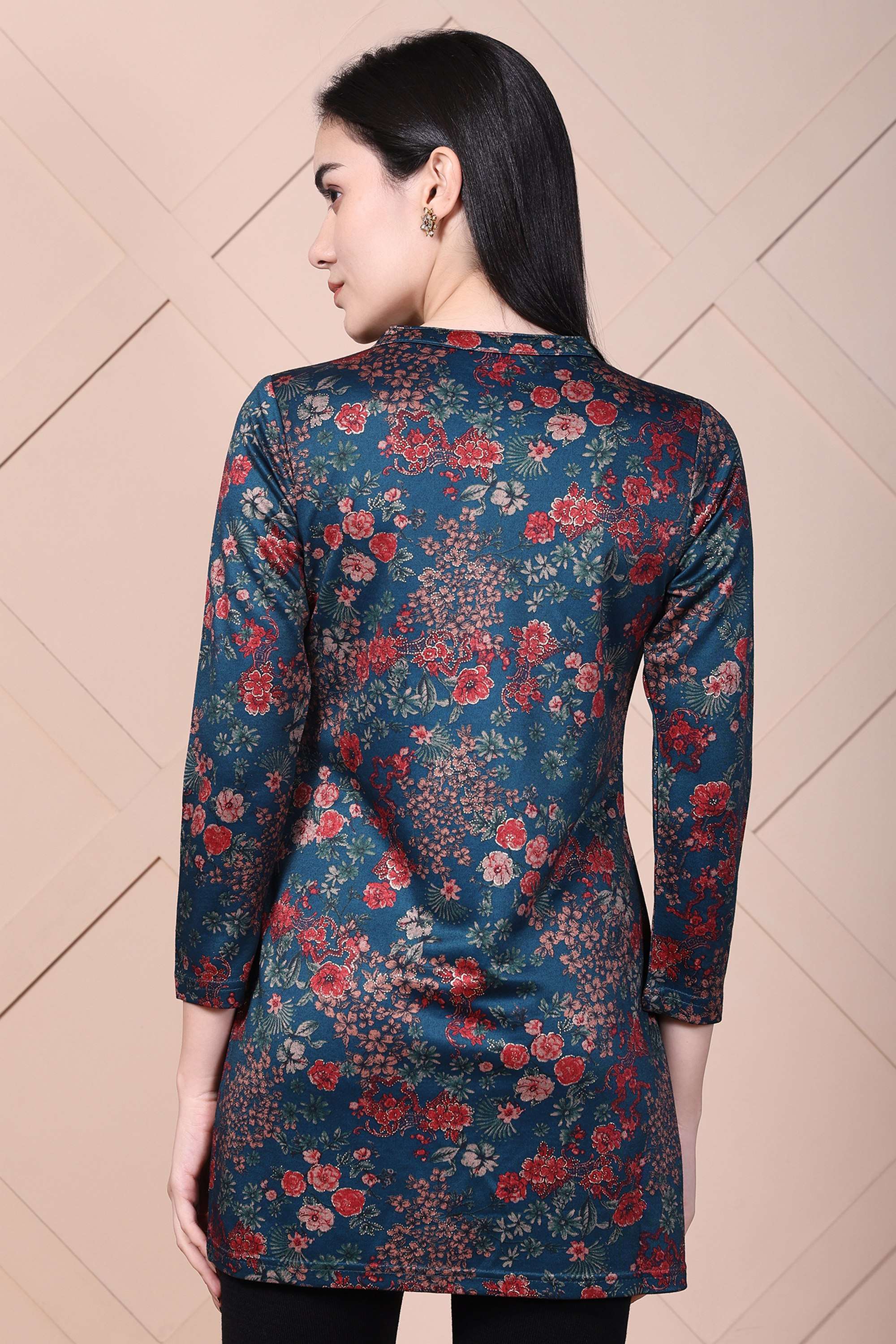 Floral-Blended-Fabric-Round-Neck-Women-s-Festive-Wear-Kurta