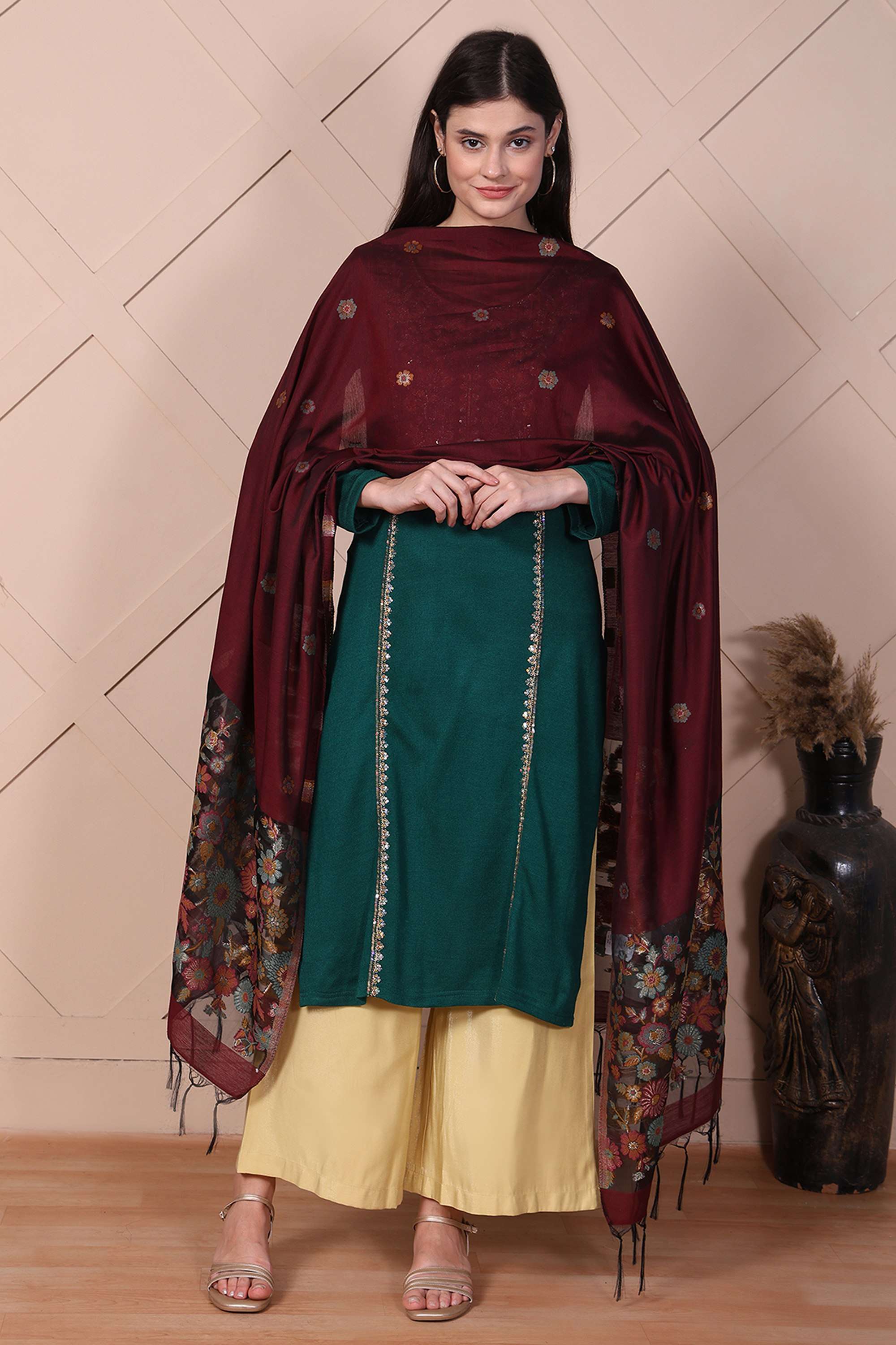 Embroidered-Polyester-Women-s-Shawl