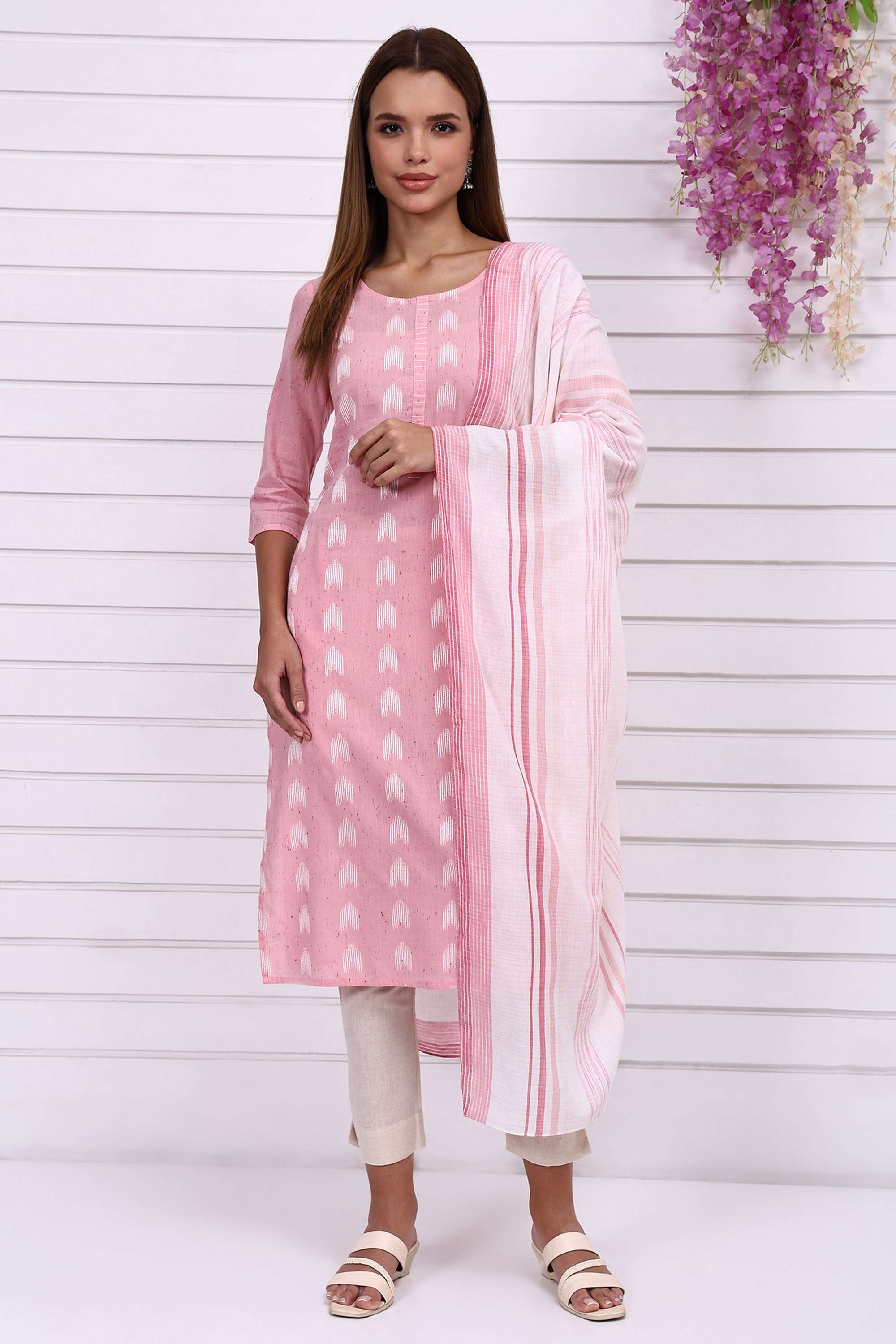 Textured-Cotton-Blend-Woven-Women-s-Dupatta