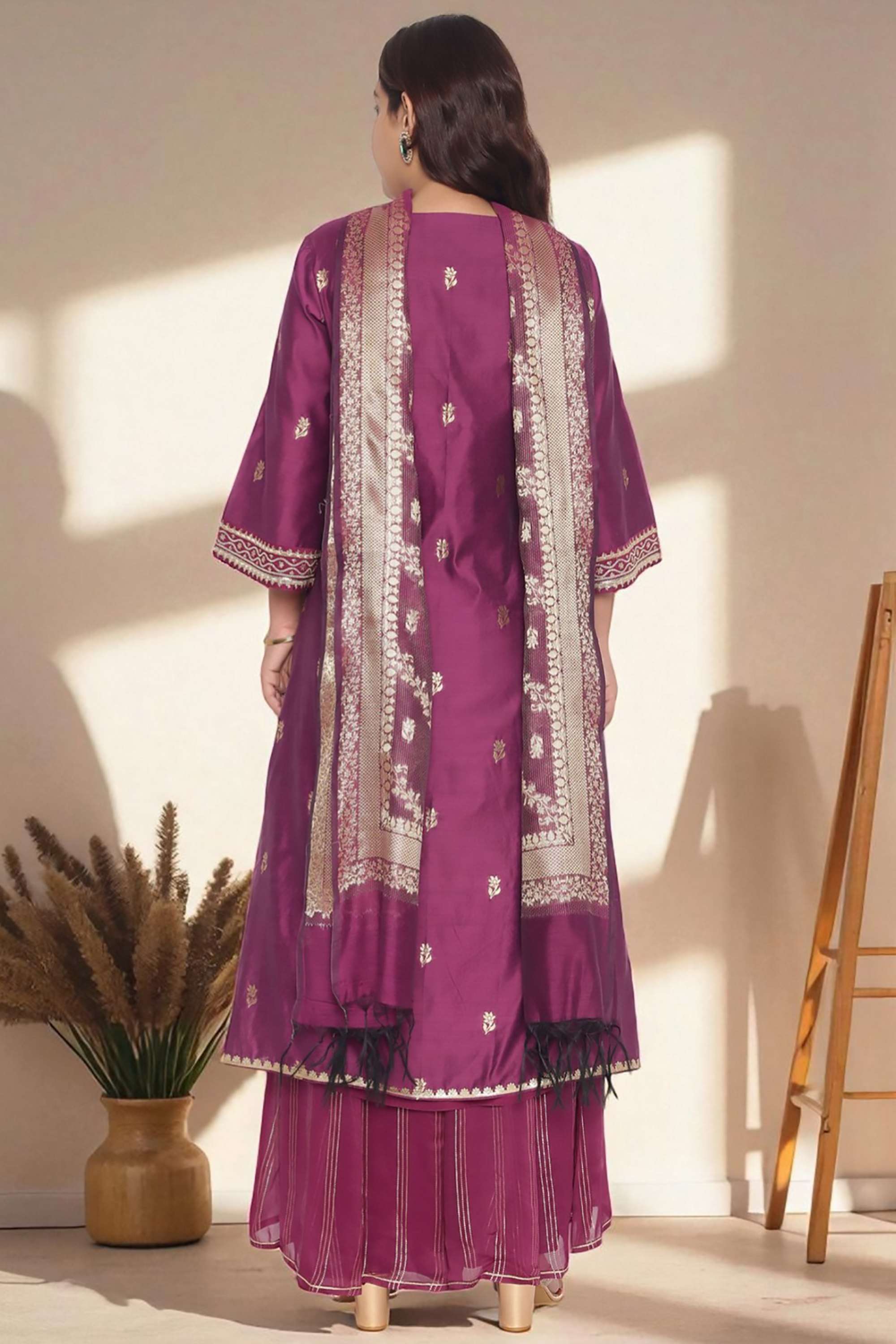 Solid-Blended-Fabric-Women-s-Fusion-Wear-Kurta-Set