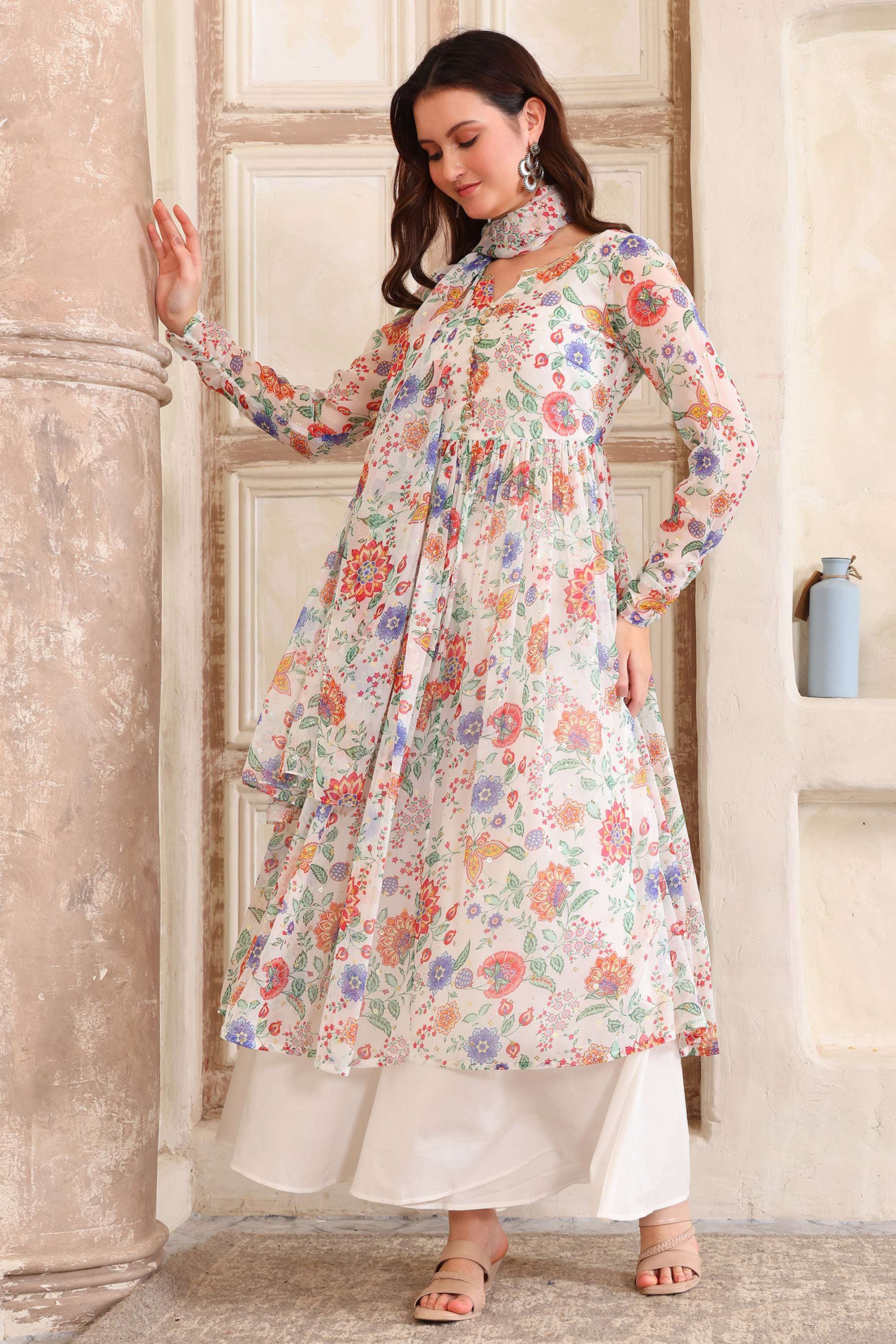 Floral-Polyester-V-Neck-Women-s-Ethnic-Kurta-set