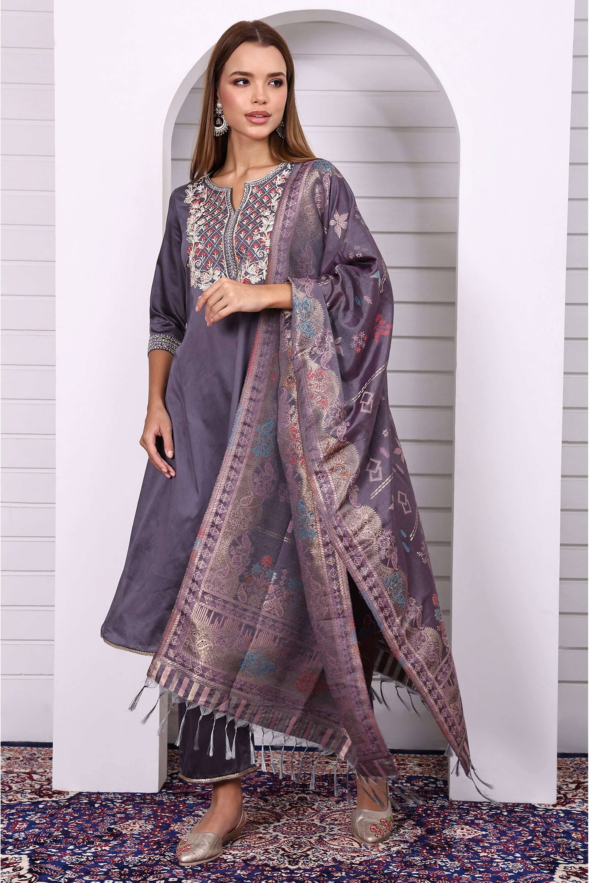 Solid-Blended-Fabric-Round-Neck-Women-s-Fusion-Wear-Kurta-Set