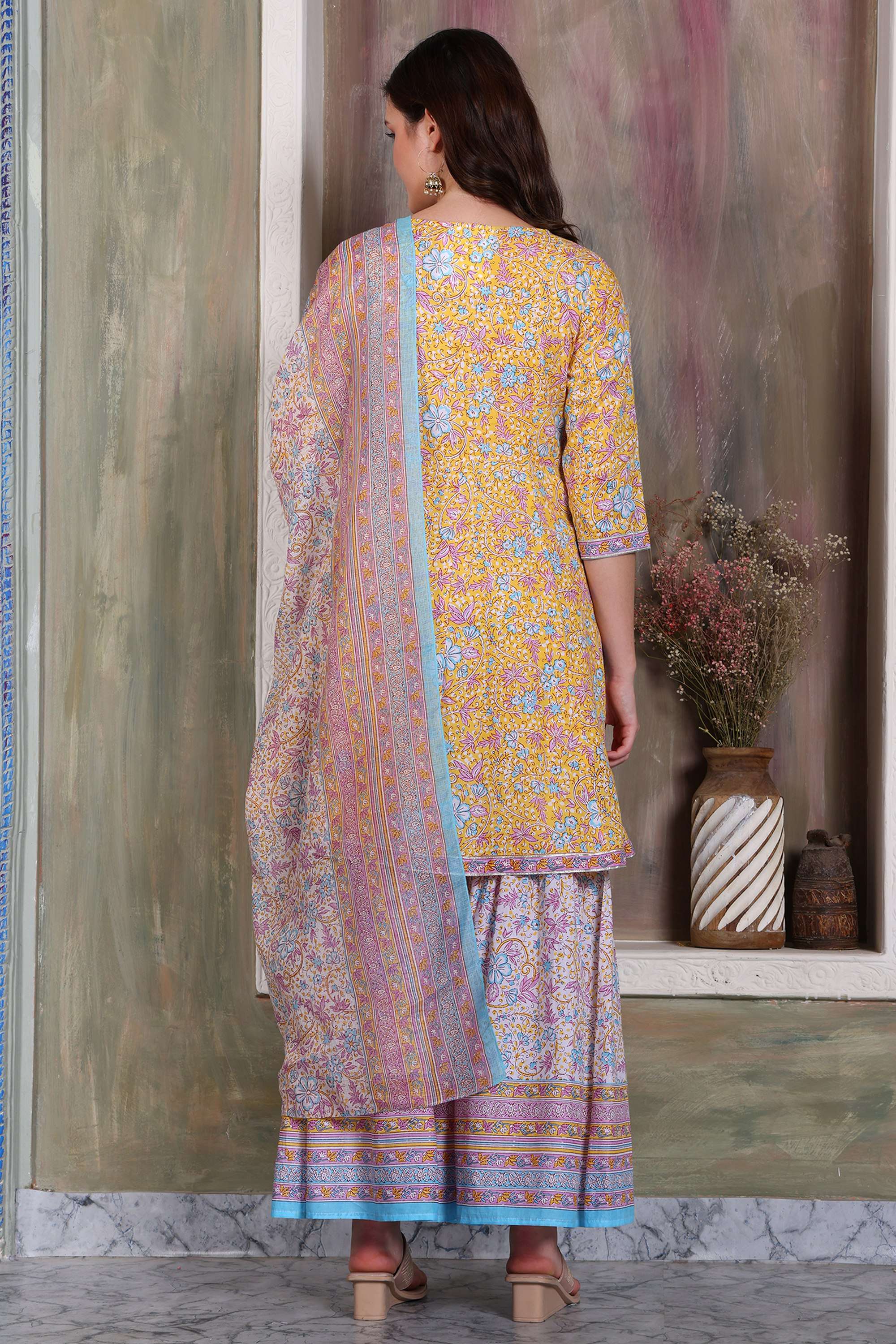 Embroidered-Cotton-Round-Neck-Women-s-Fusion-Wear-Kurta-set