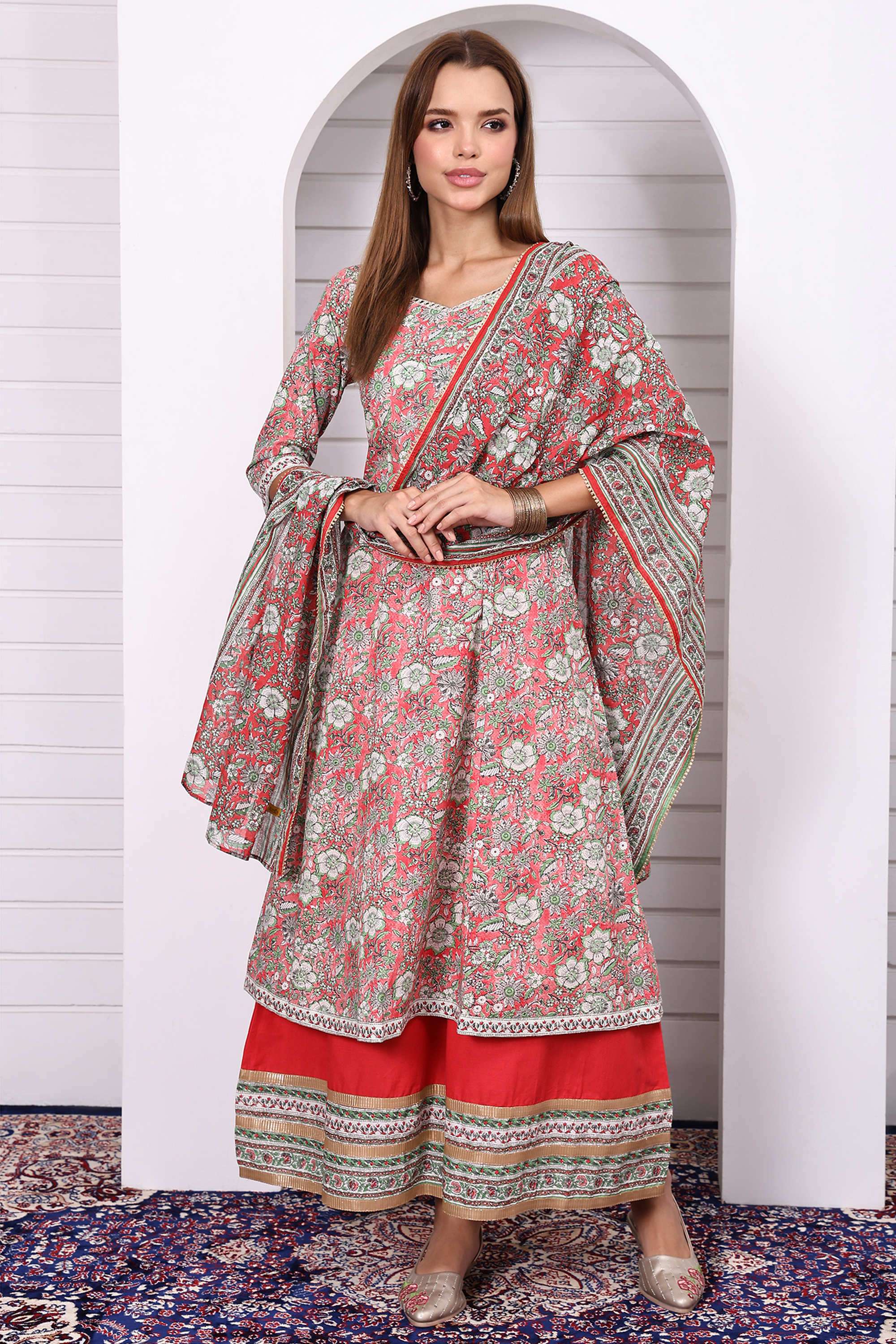 Floral-Calf-Length-Pure-Cotton-Woven-Women-s-Kurta-Set