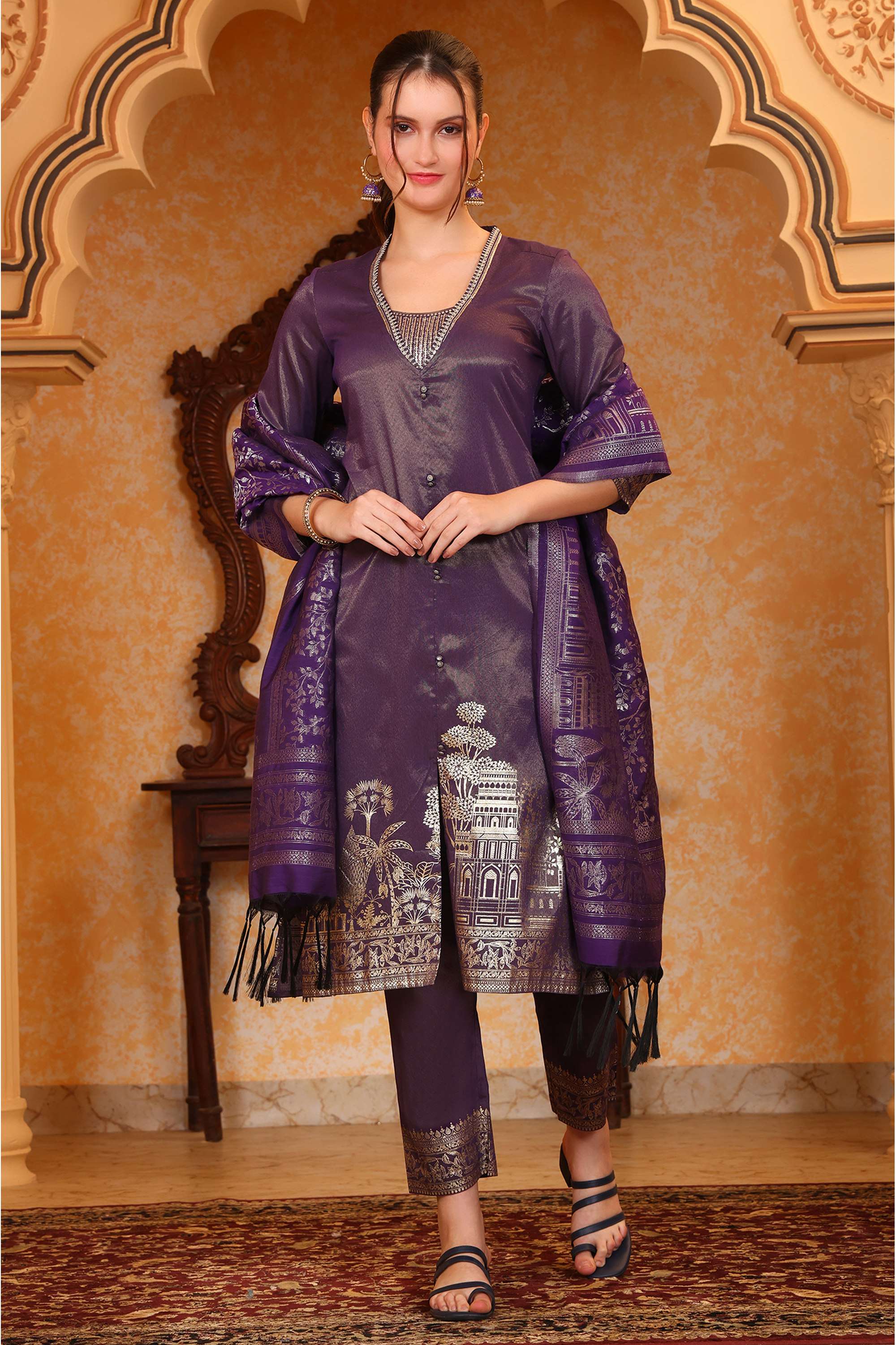 Printed-Blended-Fabric-V-Neck-Women-s-Fusion-Wear-Kurta-Set