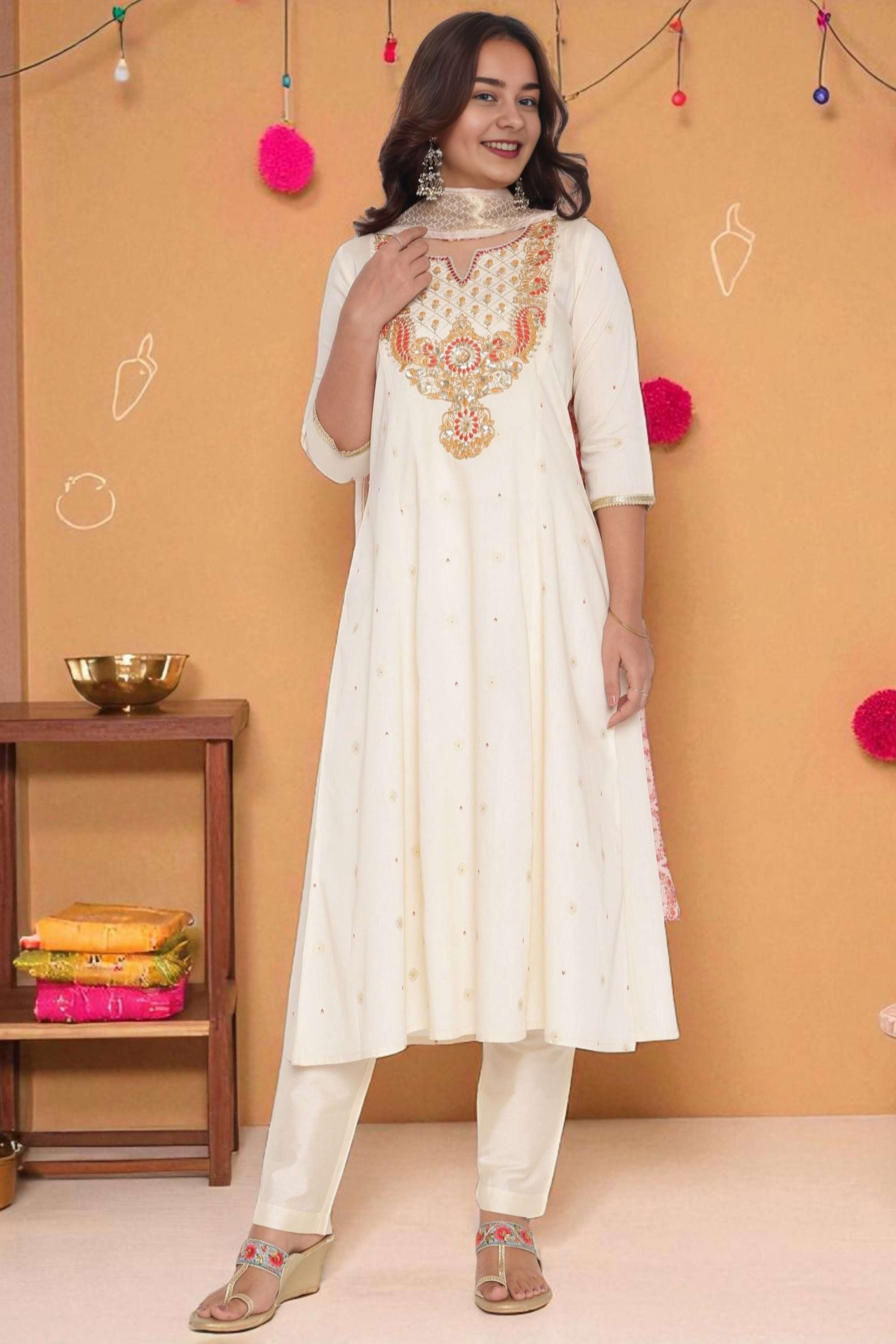 Textured-Viscose-Women-s-Fusion-Wear-Kurta-Set
