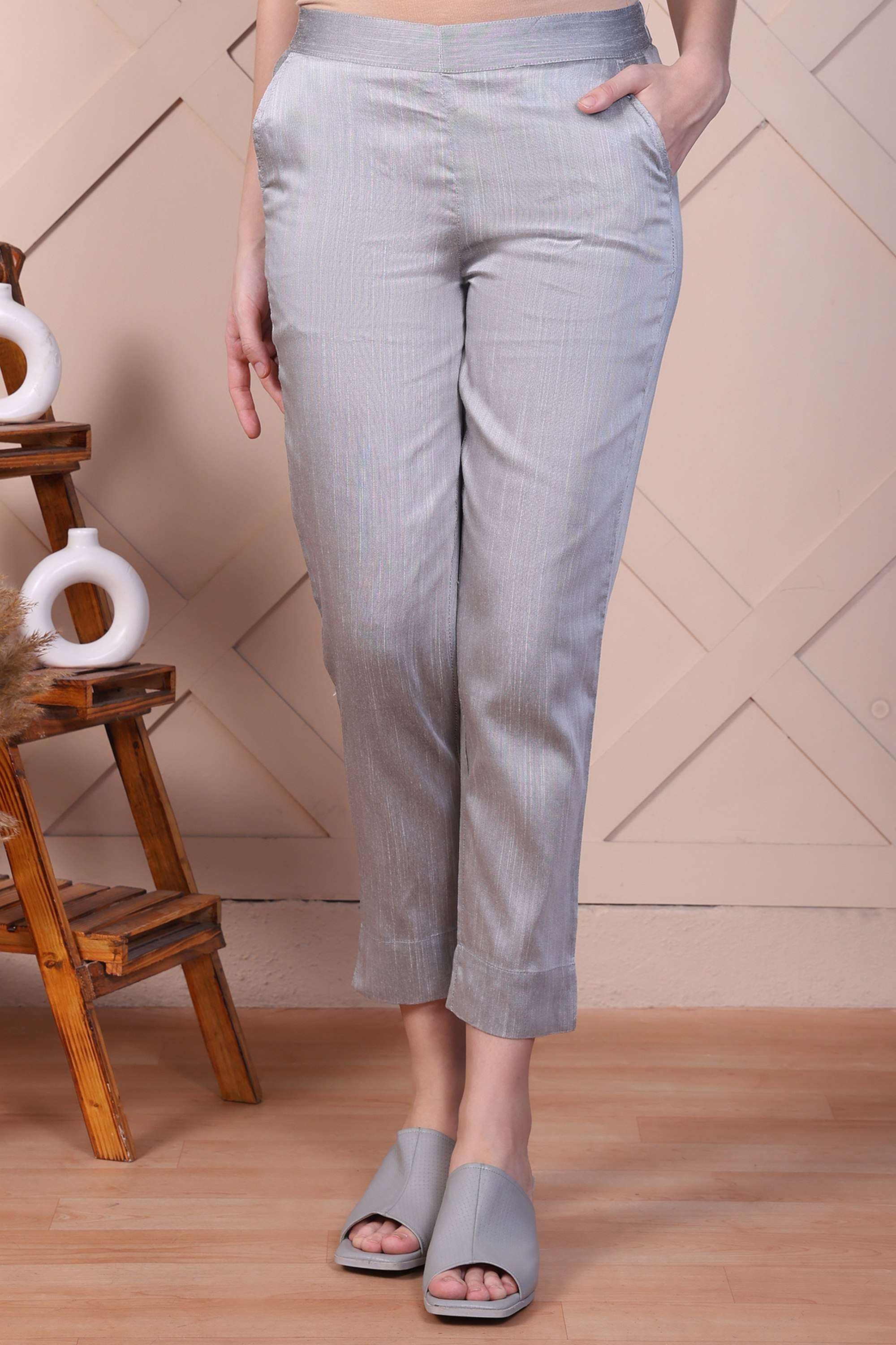 Printed-Regular-Fit-Viscose-Women-s-Fusion-Wear-Trousers