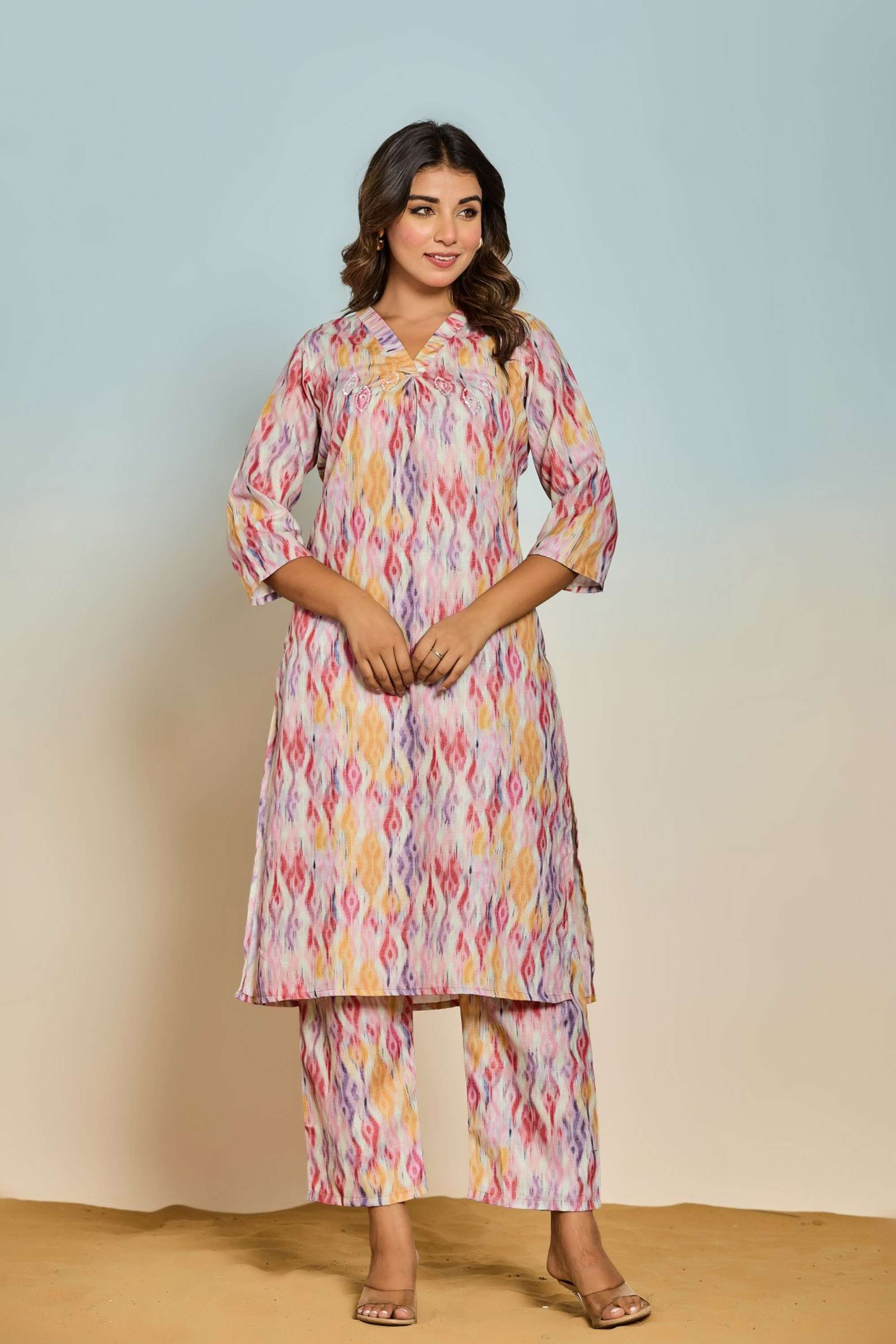 Printed-Cotton-Blend-V-Neck-Women-s-Co-Ord-Set