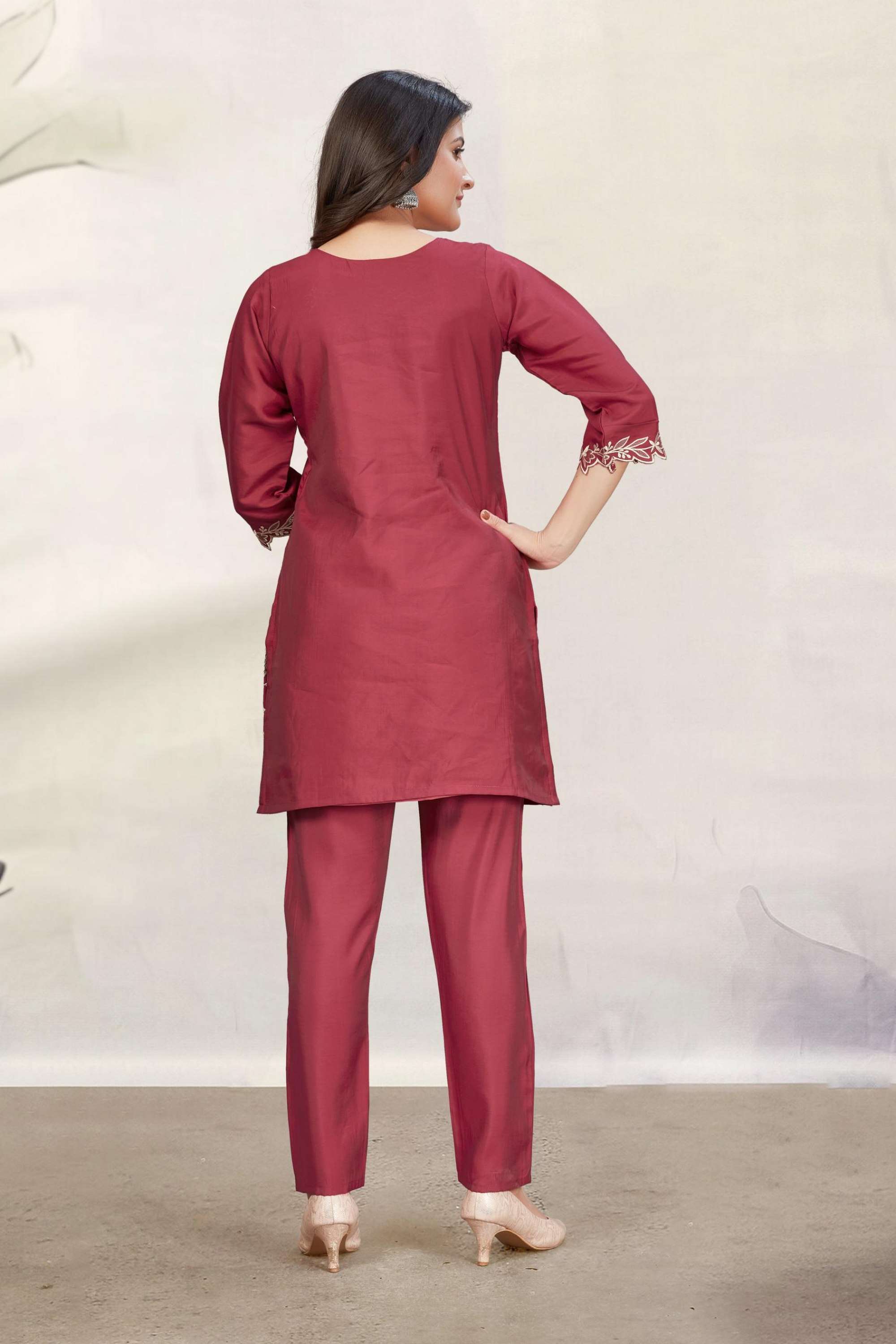 Embroidered-Blended-Fabric-V-Neck-Women-s-Co-Ord-Set