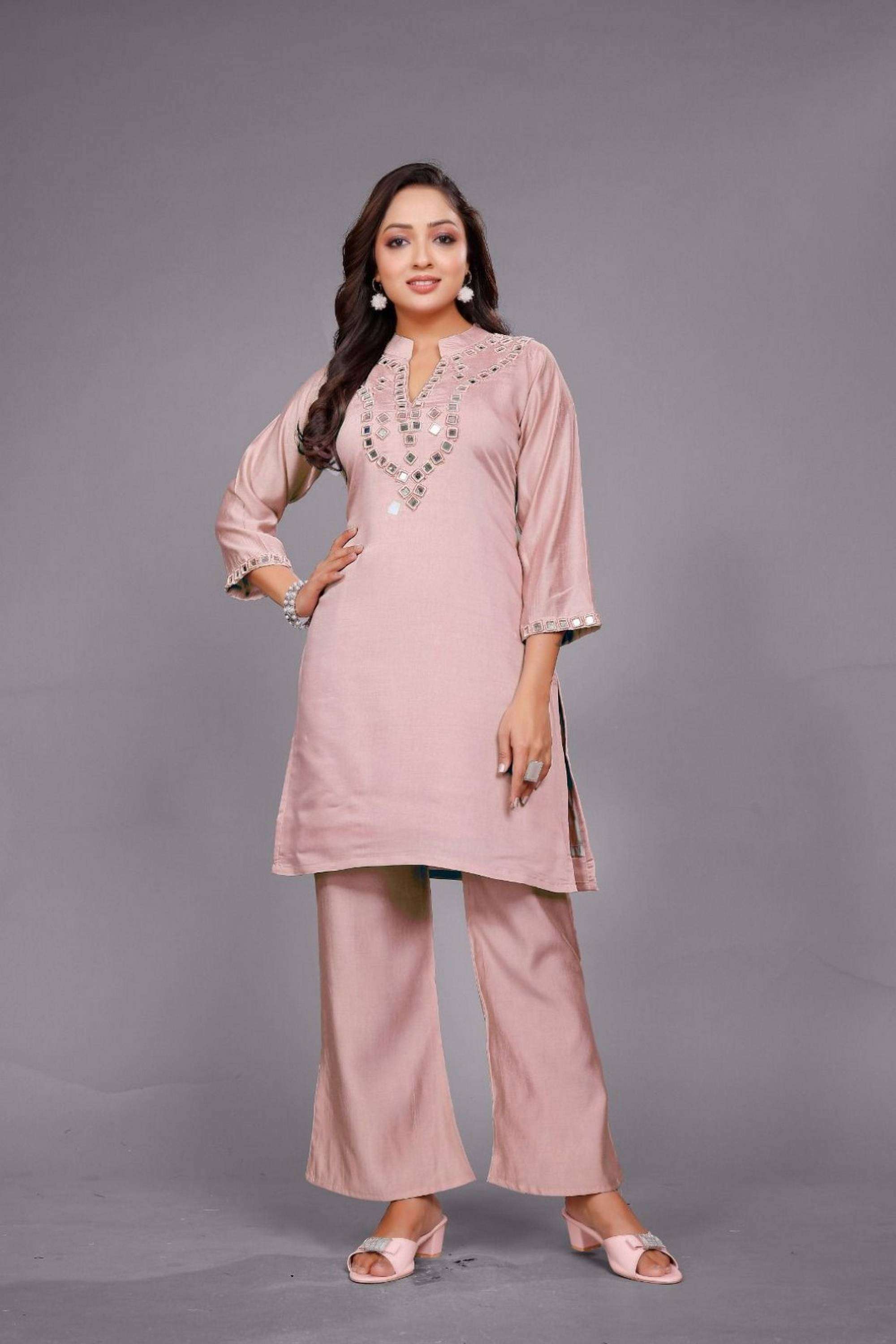 Embroidered-Cotton-Women-s-Ethnic-Kurta-Set