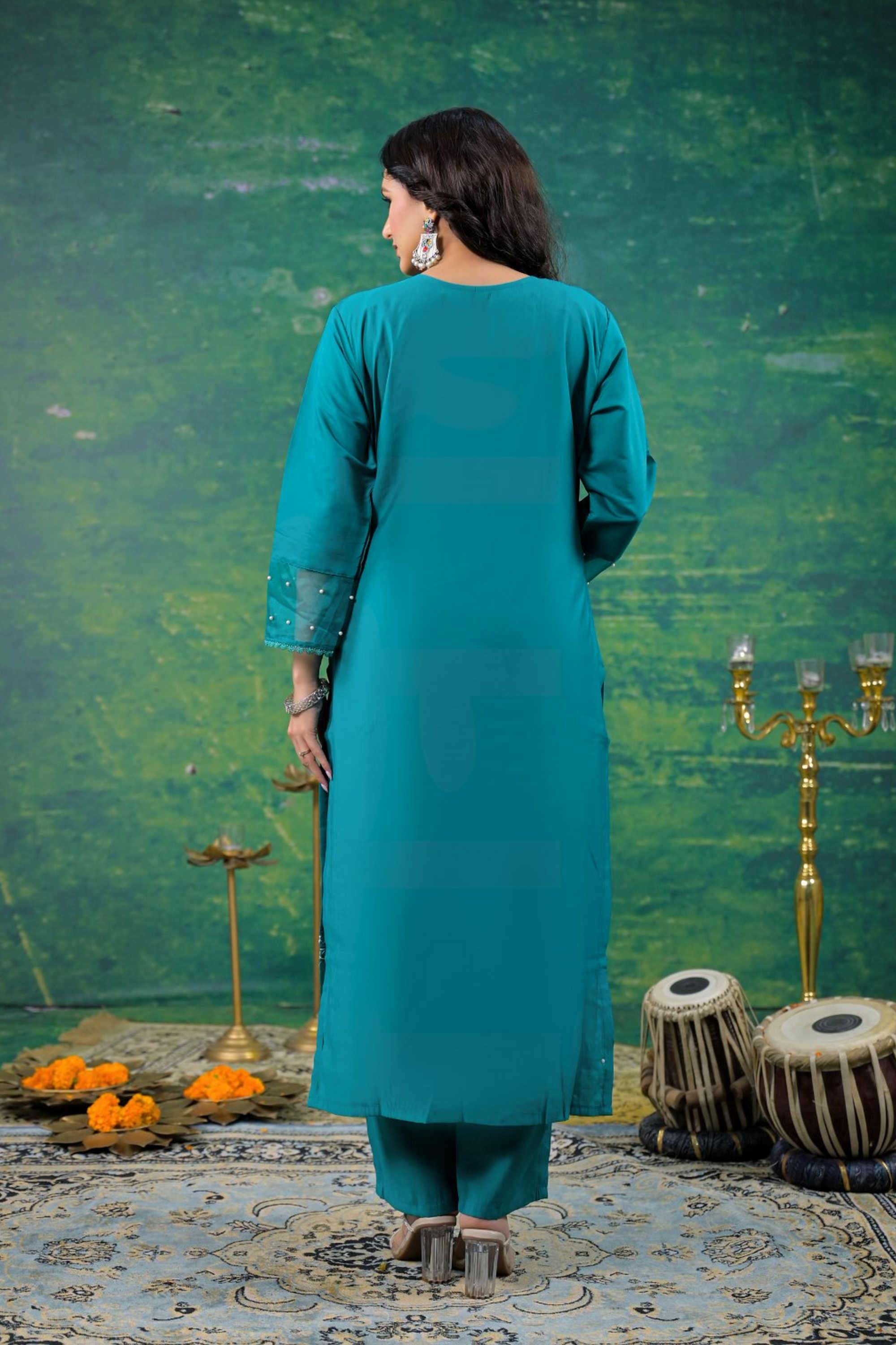 Solid-Viscose-Women-s-Ethnic-Kurta-Set