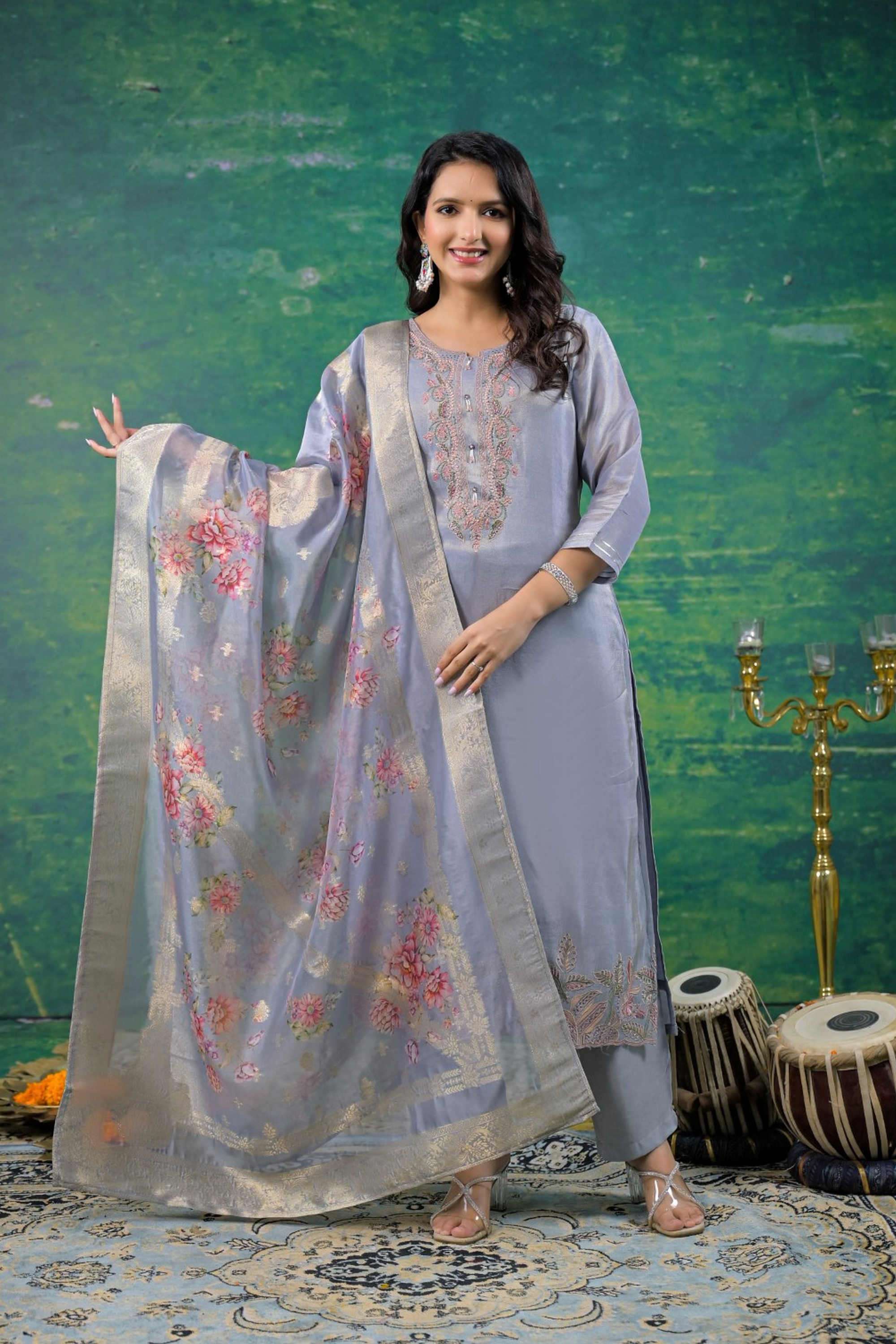 Solid-Viscose-Women-s-Festive-Wear-Kurta-Set