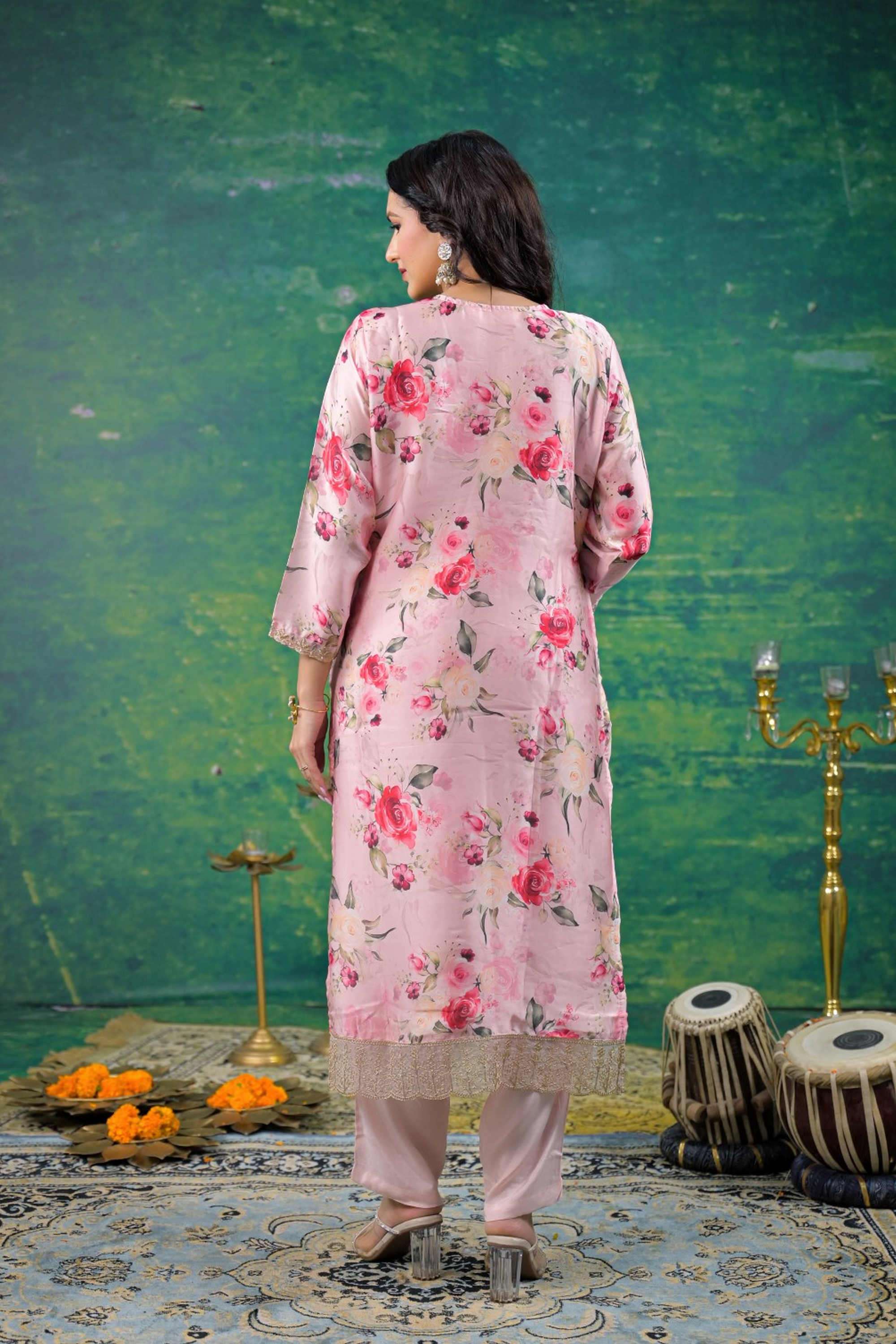 Solid-Satin-Women-s-Ethnic-Kurta-Set