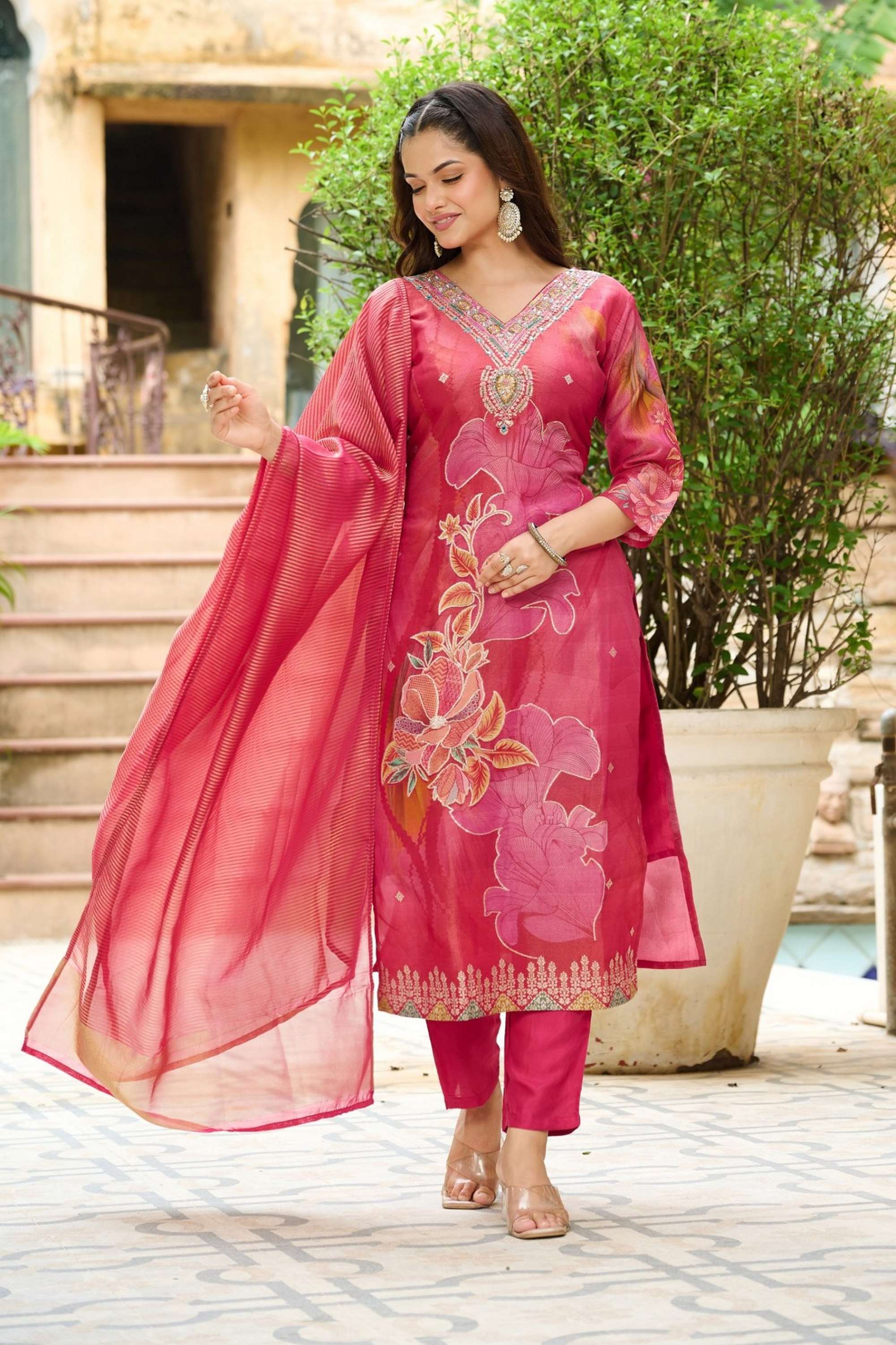 Blended-Fabric-Regular-Fit-Women-s-Kurta-Set