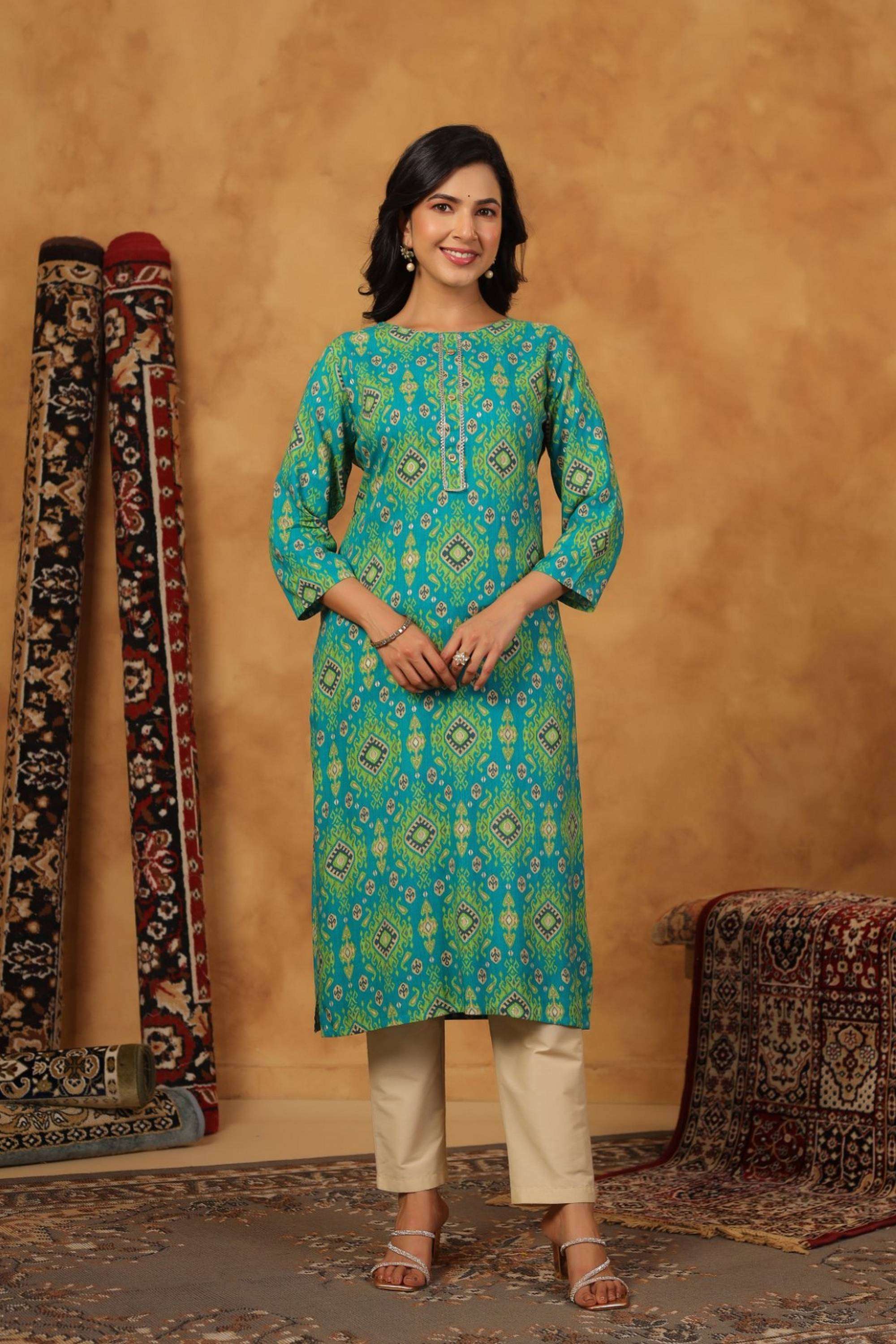 Embellished-Georgette-Women-s-Festive-Wear-Kurta-Set