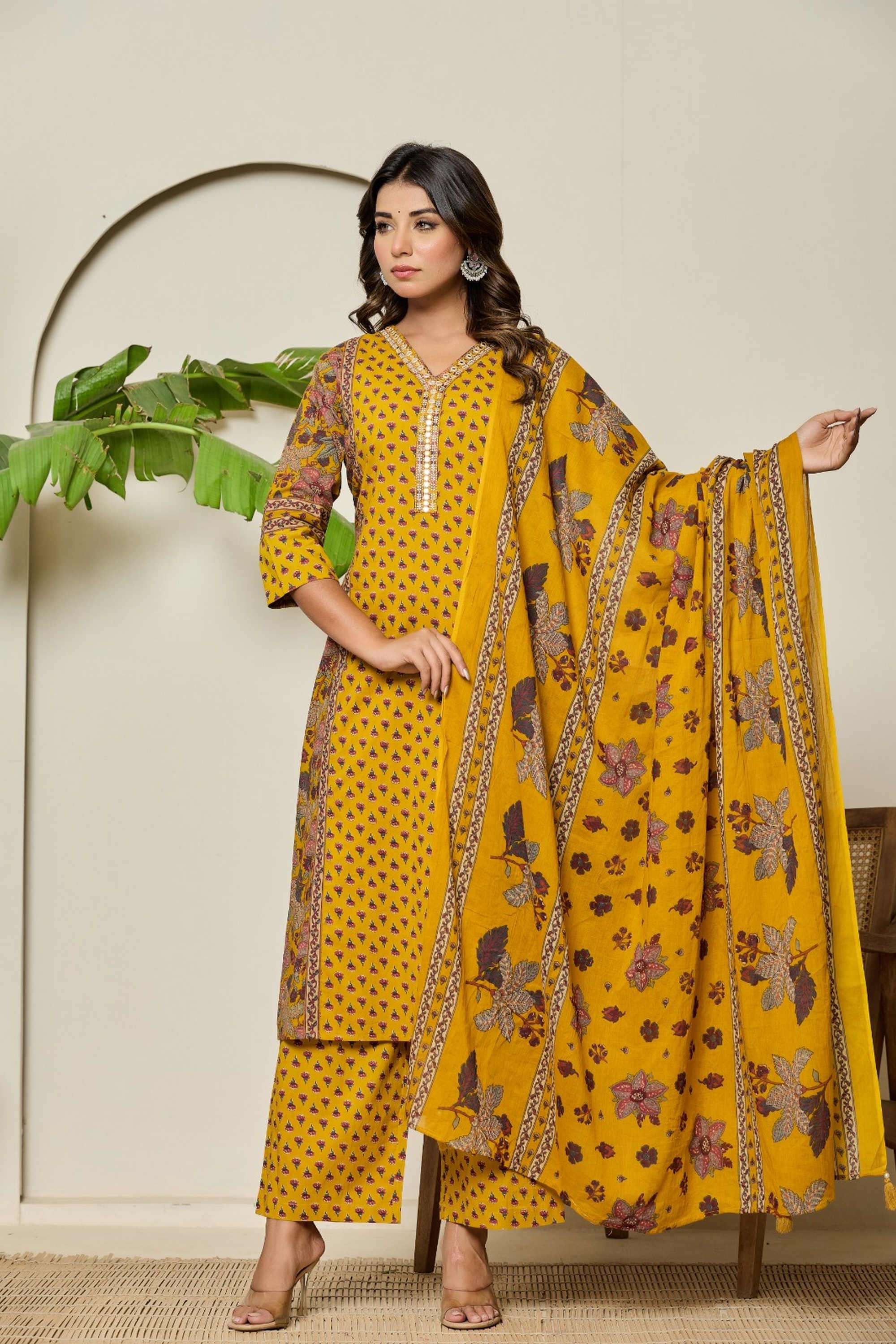 Solid-Cotton-Women-s-Ethnic-Kurta-Set