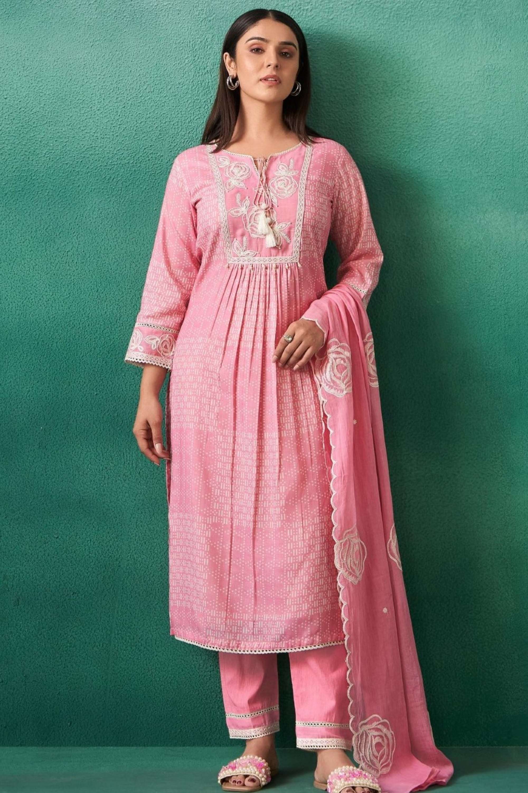 Printed-Cotton-Round-Neck-Women-s-Kurta-Set