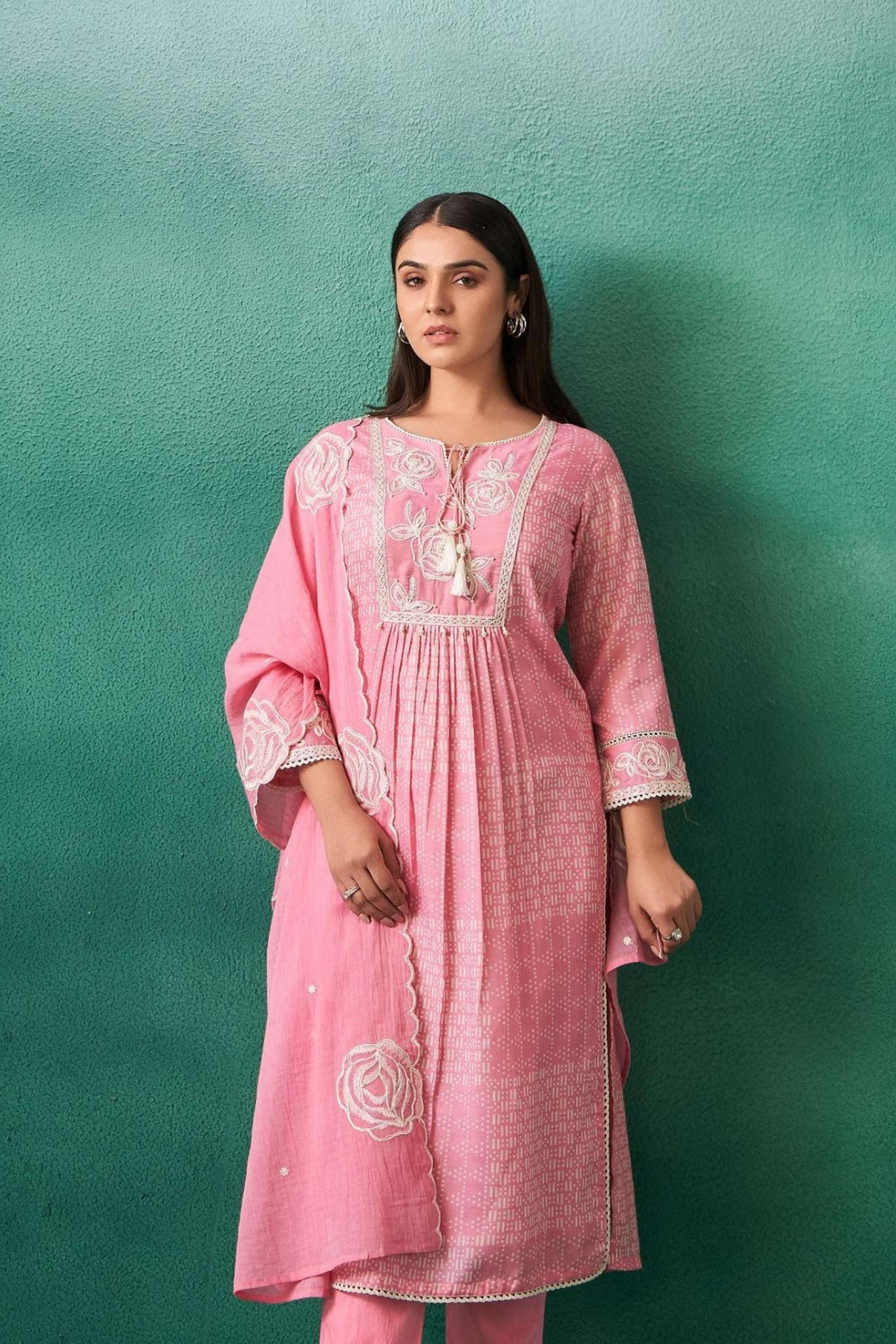 Printed-Cotton-Round-Neck-Women-s-Kurta-Set