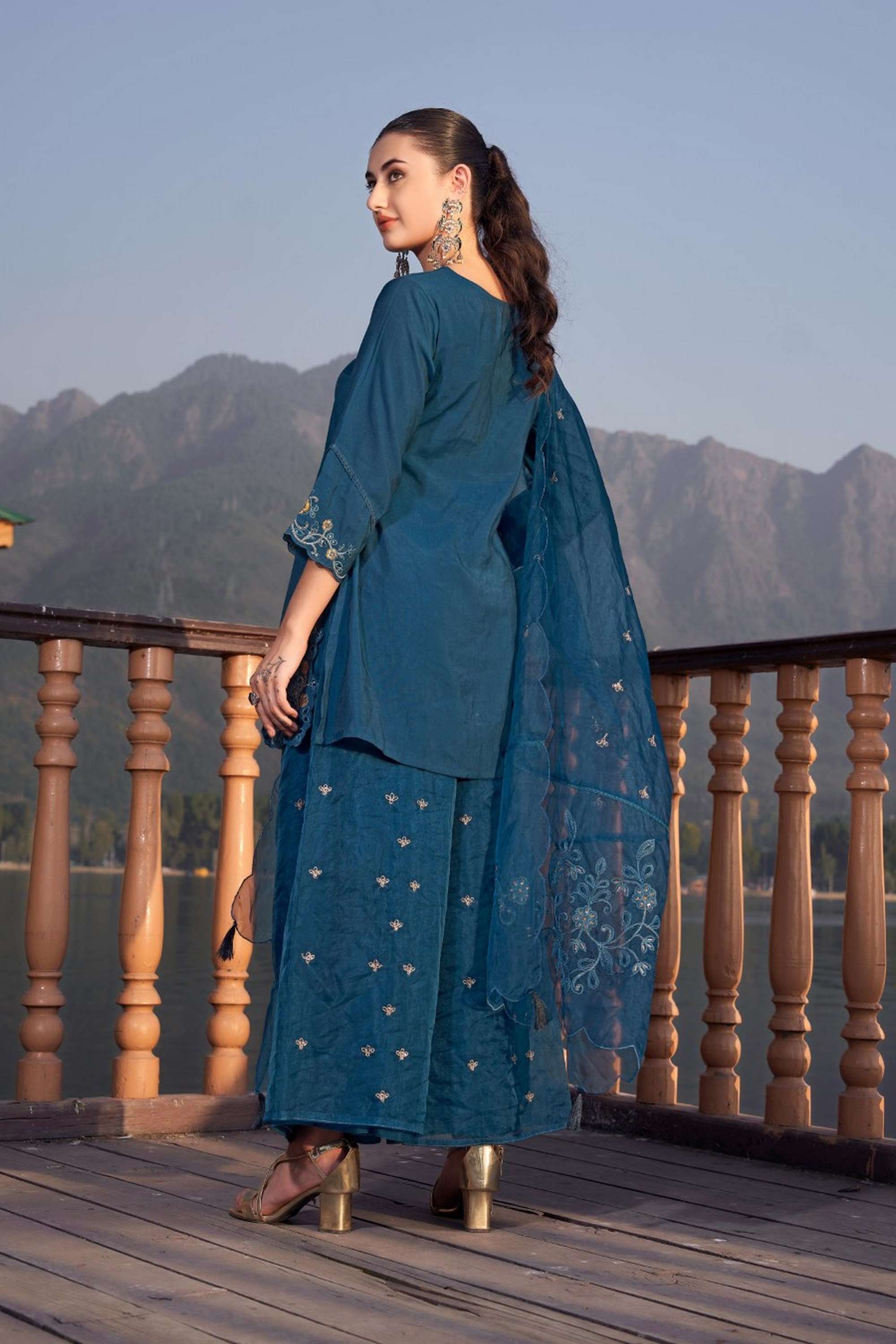 Blended-Fabric-Regular-Fit-Women-s-Kurta-Set