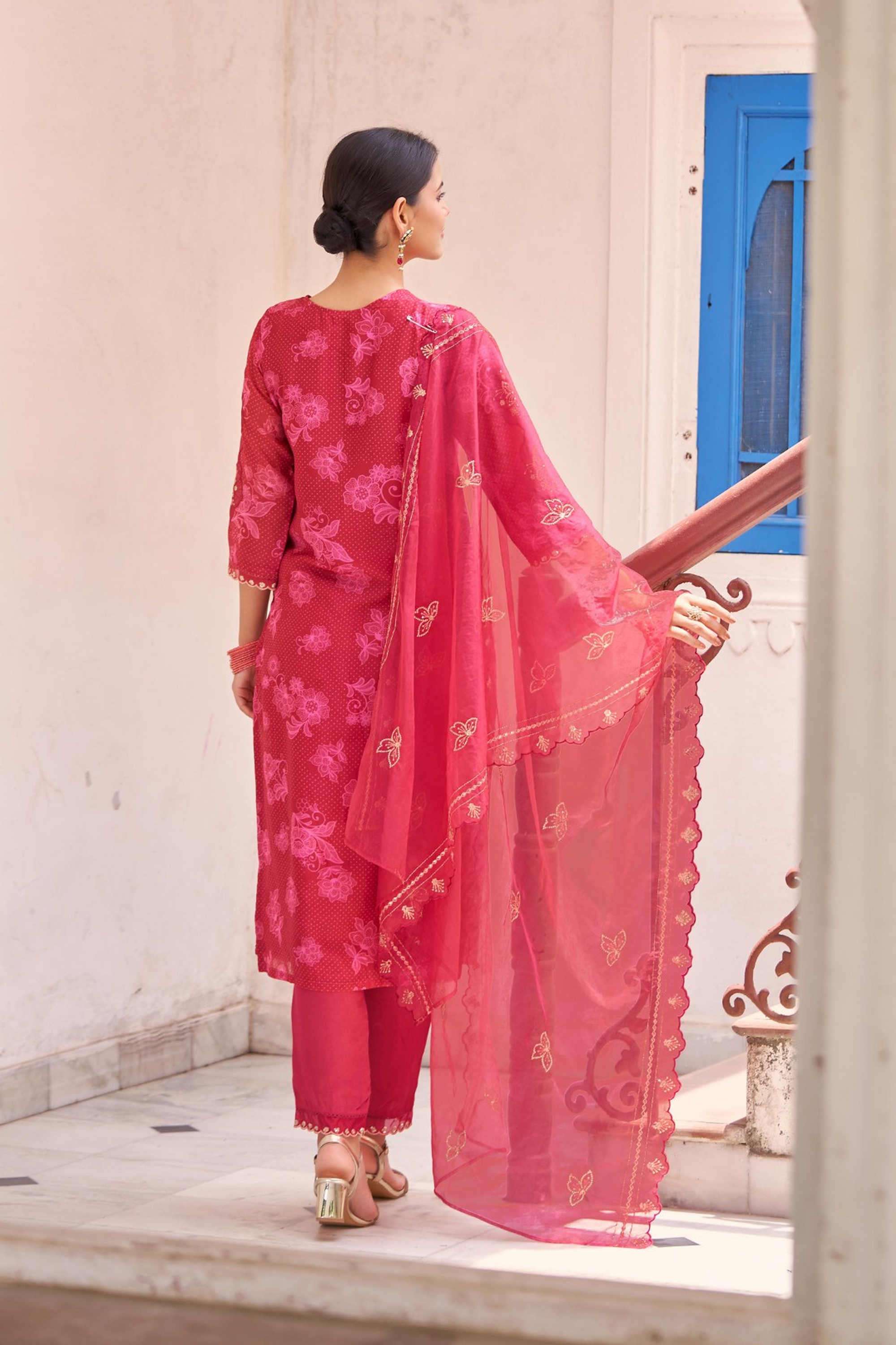 Solid-Silk-Women-s-Ethnic-Kurta-Set