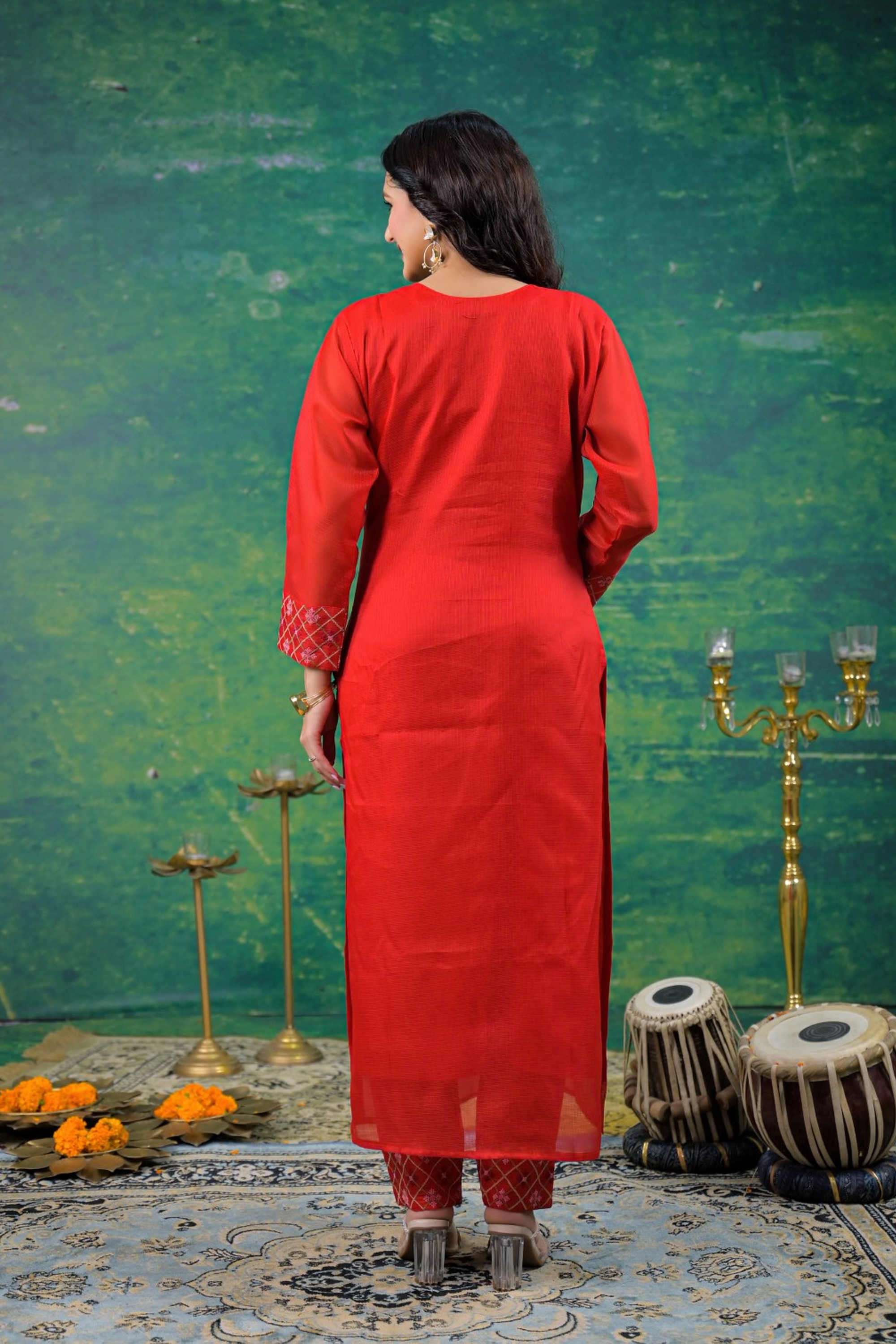 Embroidered-Viscose-Women-s-Ethnic-Kurta-Set