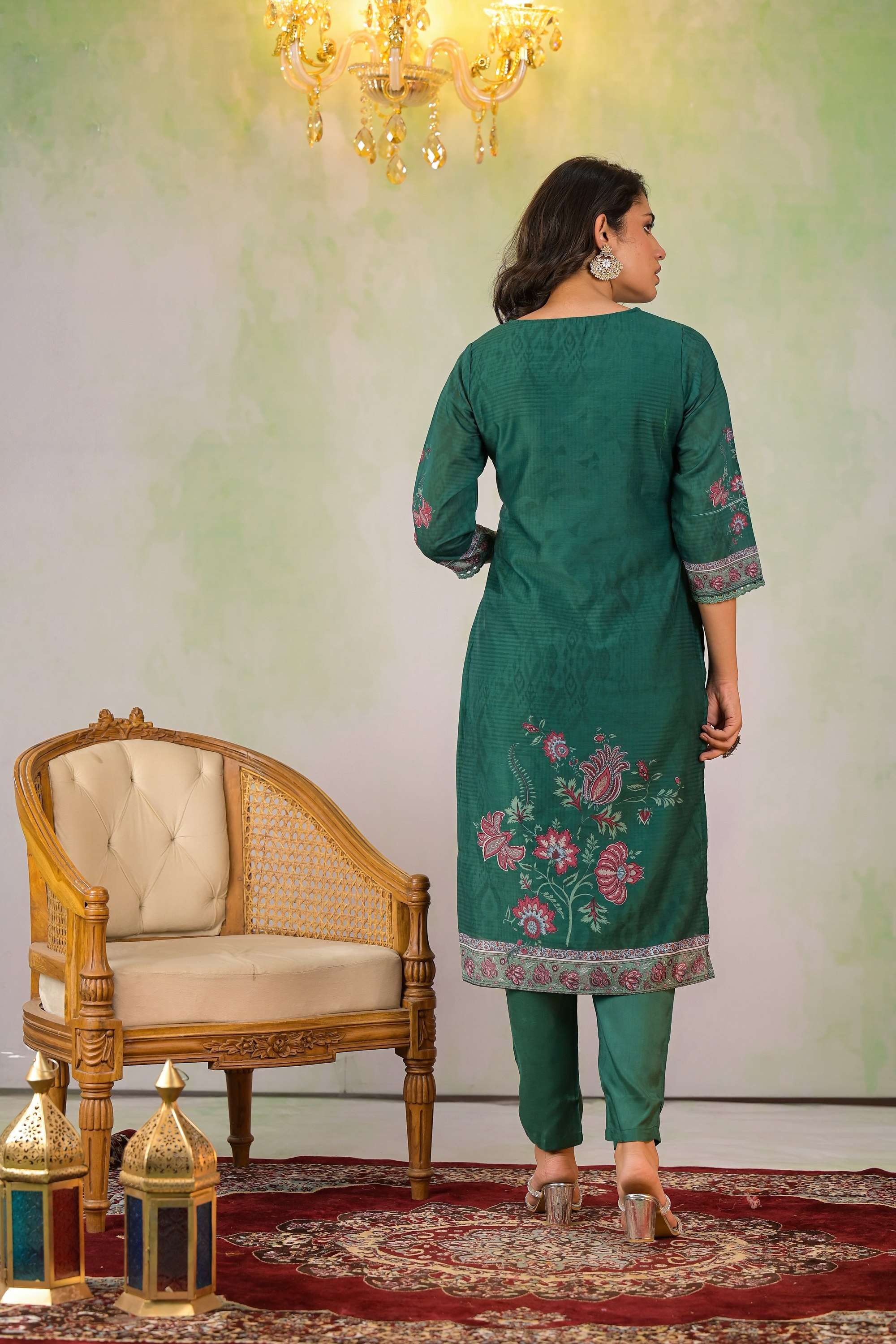 Printed-Blended-Fabric-Round-Neck-Women-s-Kurta-Set