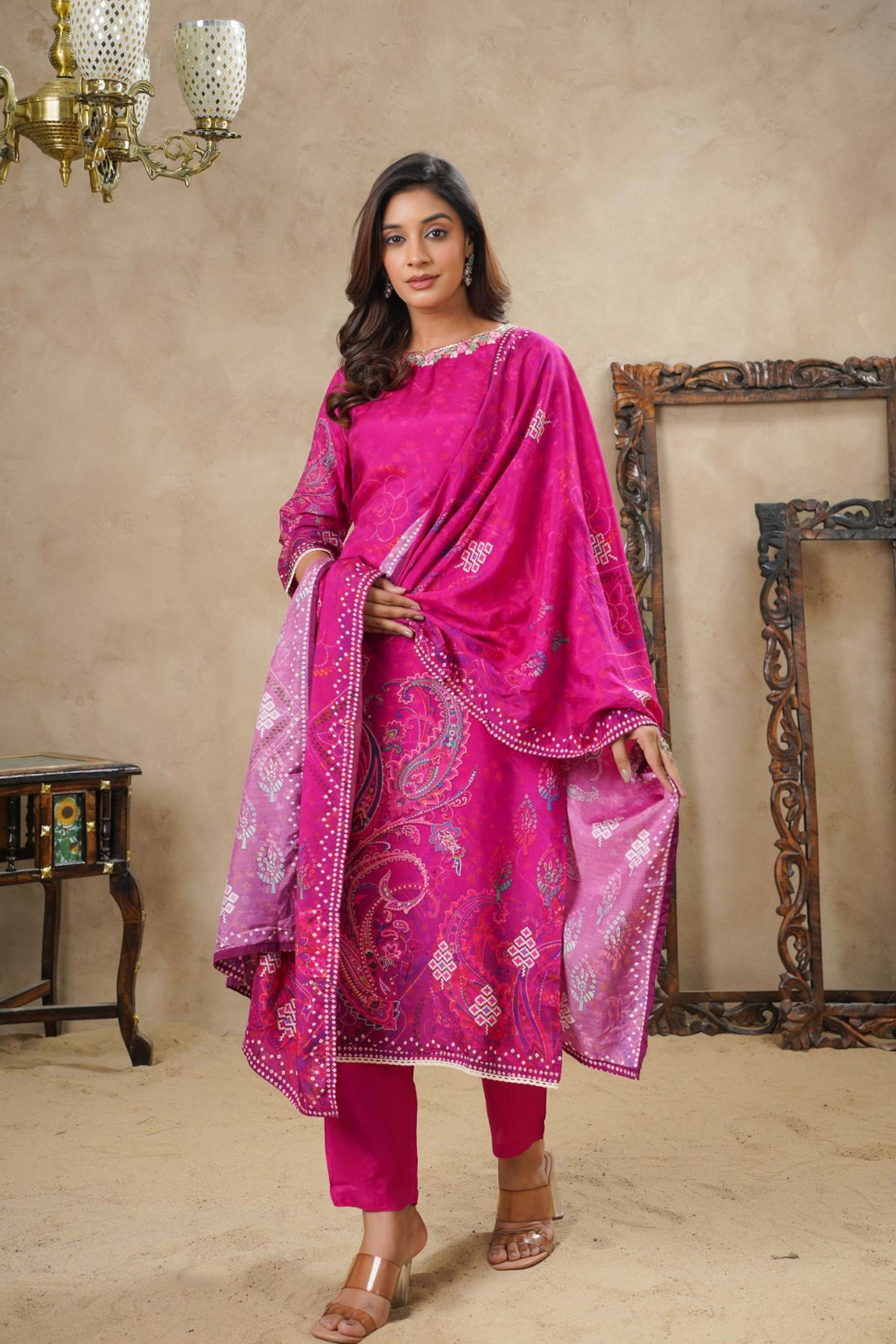 Printed-Muslin-Round-Neck-Women-s-Kurta-Set