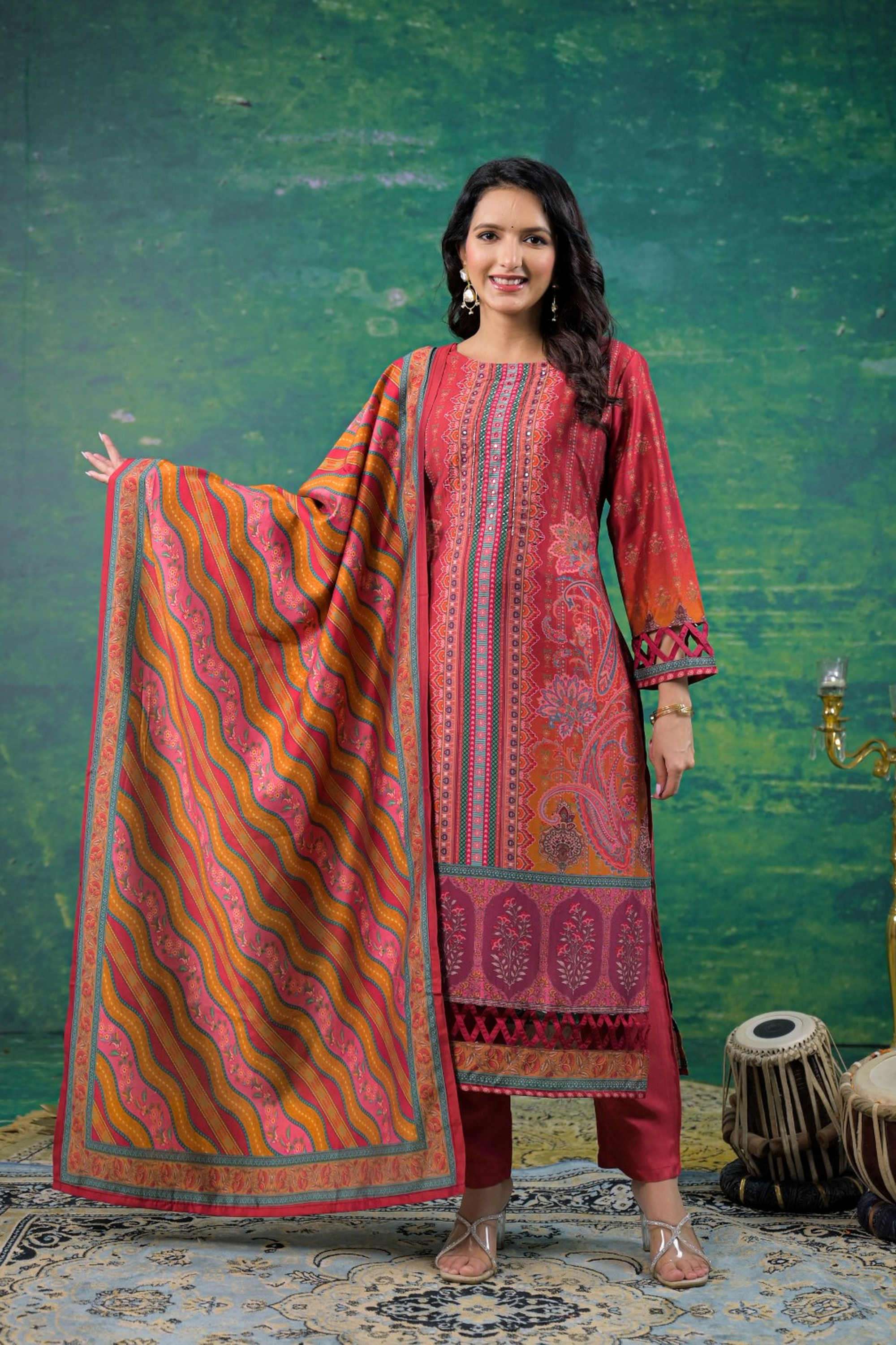 Solid-Muslin-Women-s-Ethnic-Kurta-Set