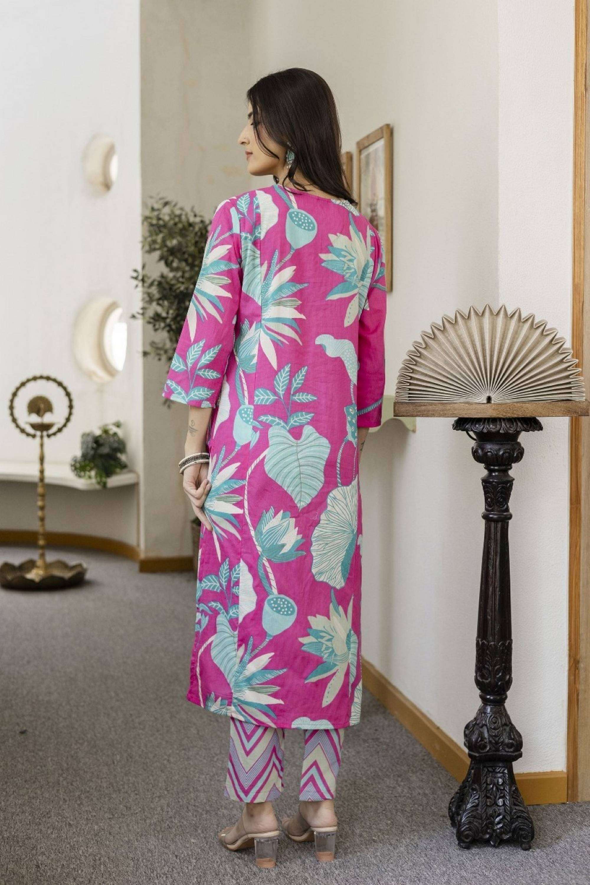 Floral-Cotton-V-Neck-Women-Festive-Wear-Kurta-with-Pant