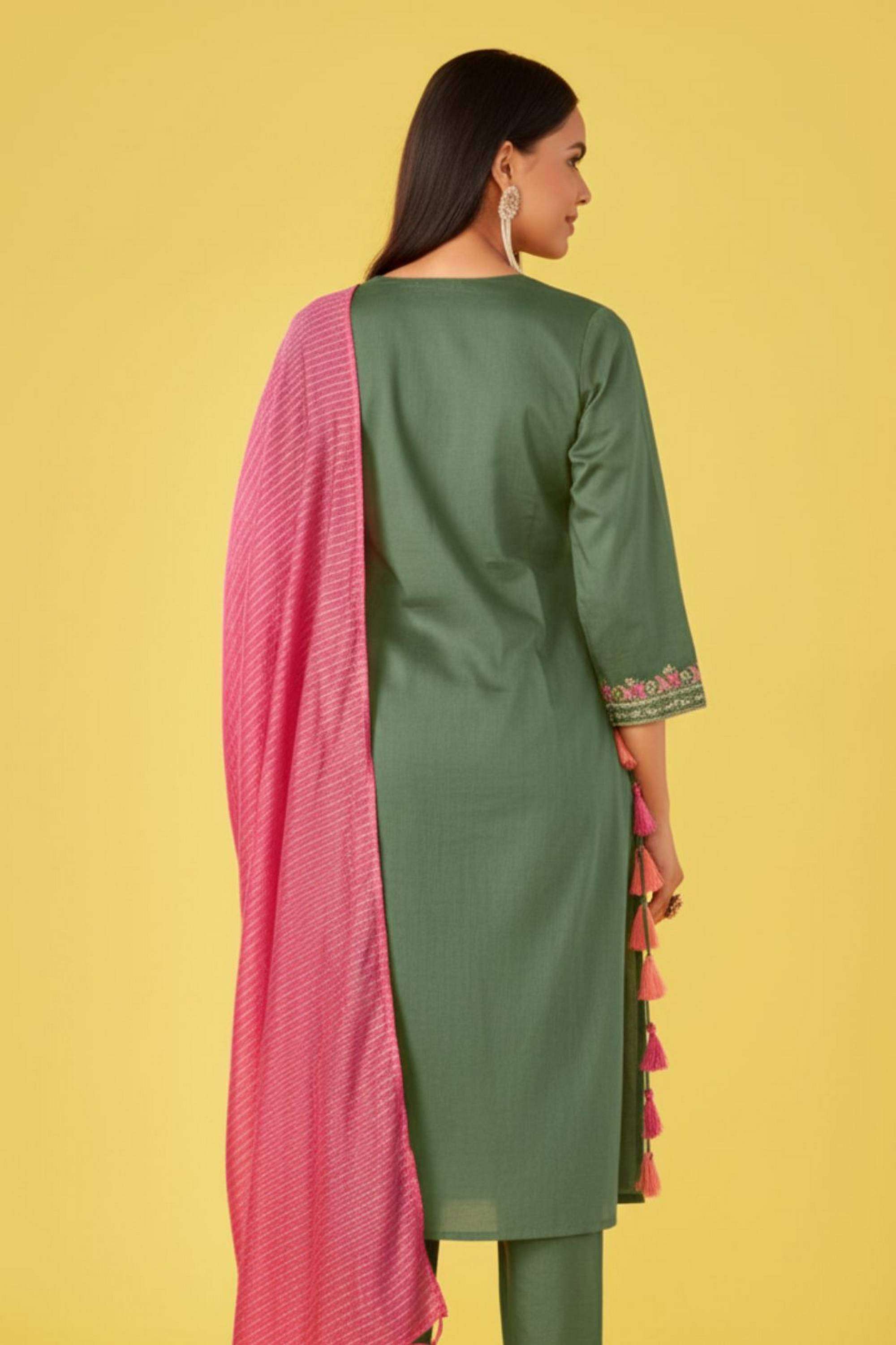 Embroidered-Cotton-Women-s-Ethnic-Kurta-Set