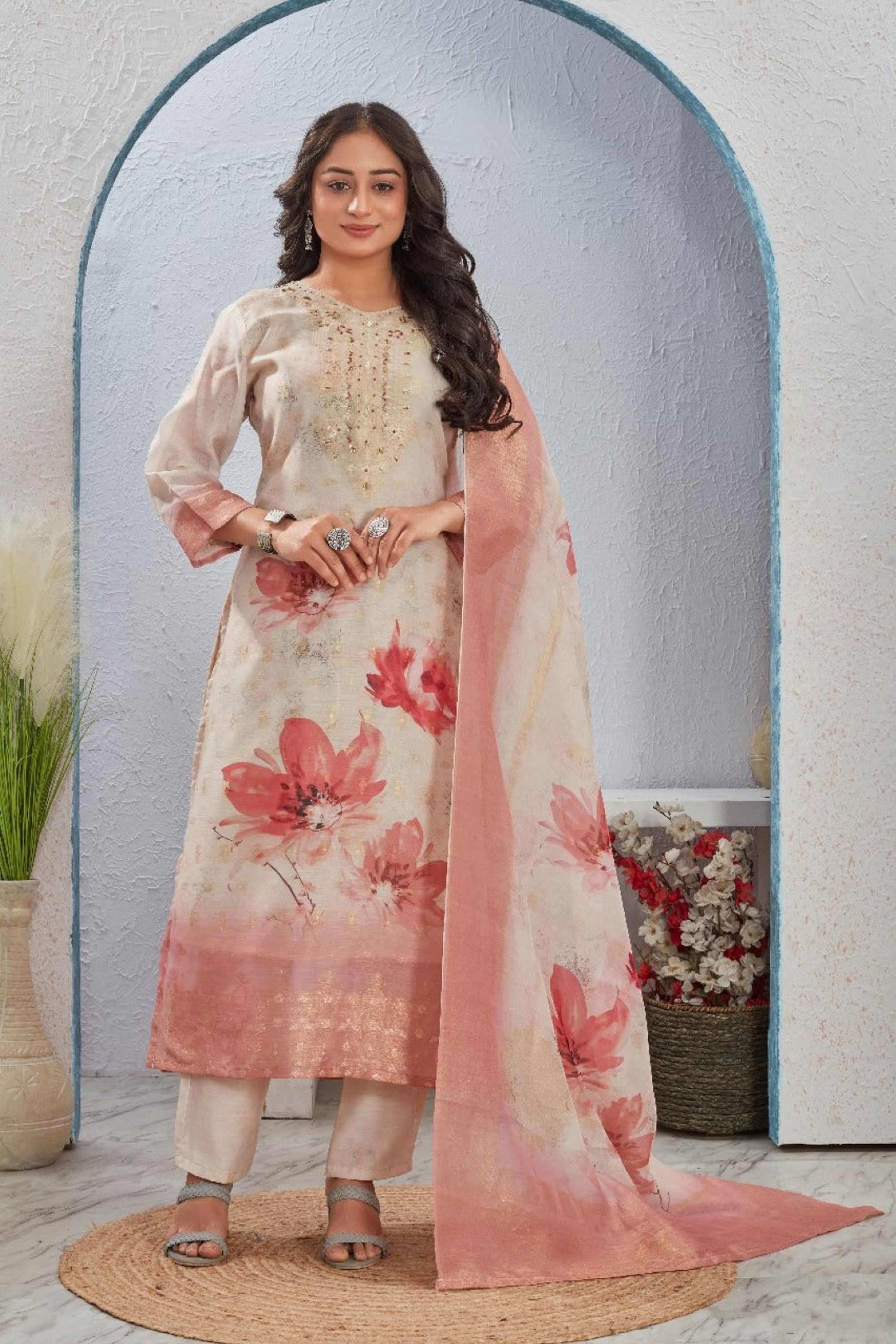 Solid-Viscose-Women-s-Ethnic-Kurta-Set